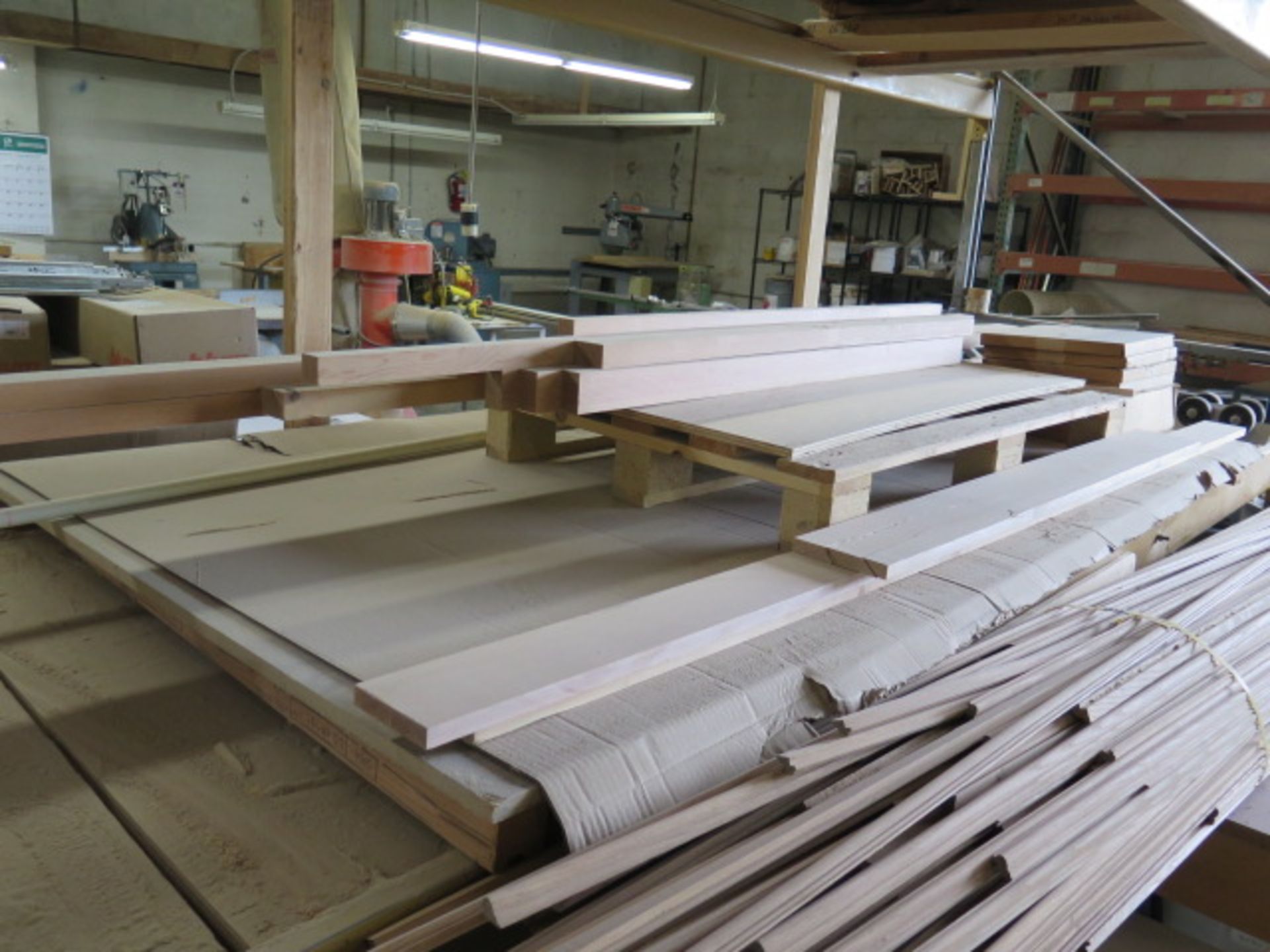 Raw Materials Alder Door Frame Moulding 1200', Alder Cabinet Grade 1000', Alder 2 1/4" Colonial - Bild 5 aus 7