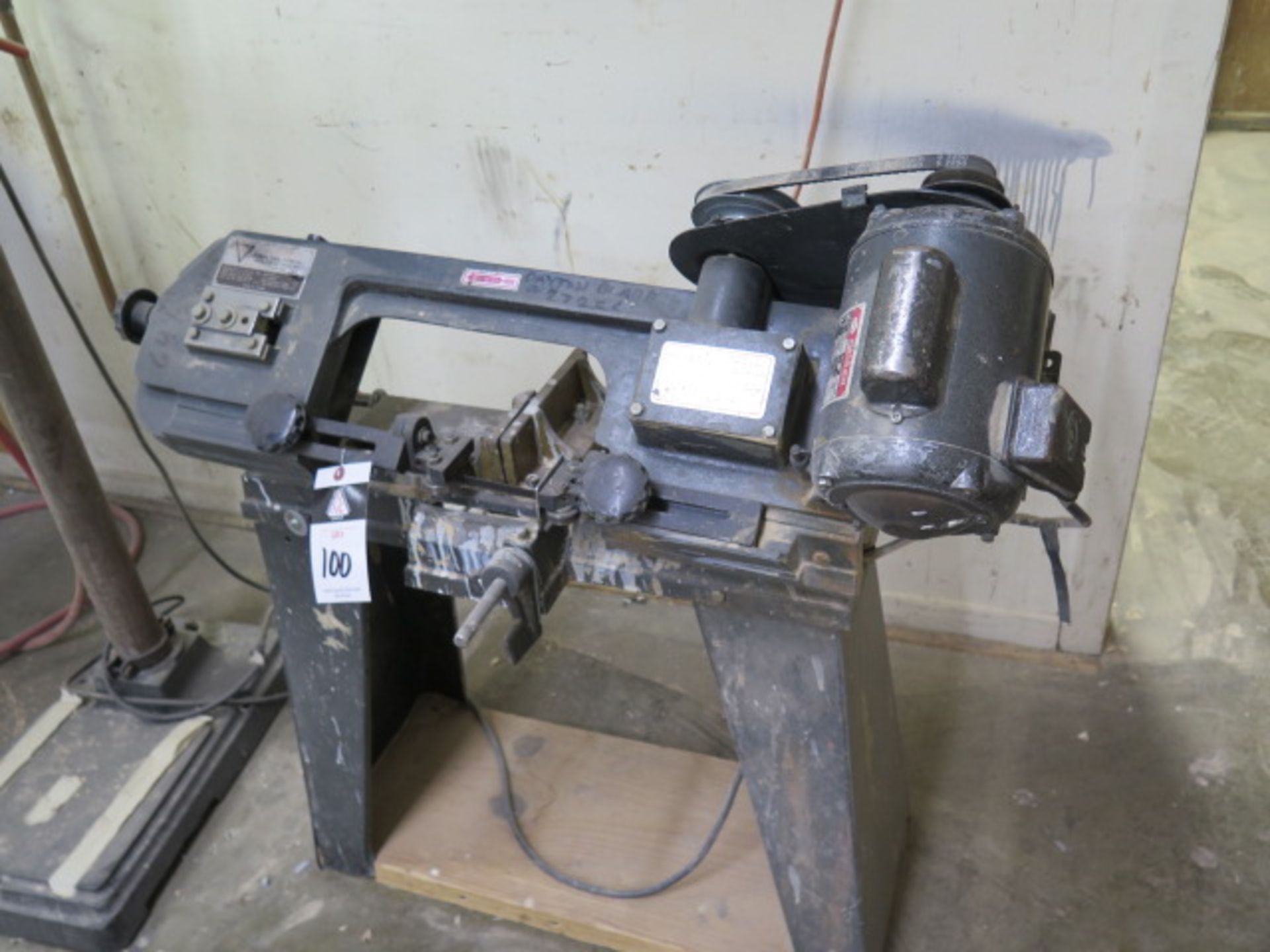 Chicago 4 ½” Horizontal Band Saw w/ 3-Speeds, Manual Clamping, Work Stop (SOLD AS-IS - NO WARRANTY) - Image 2 of 4