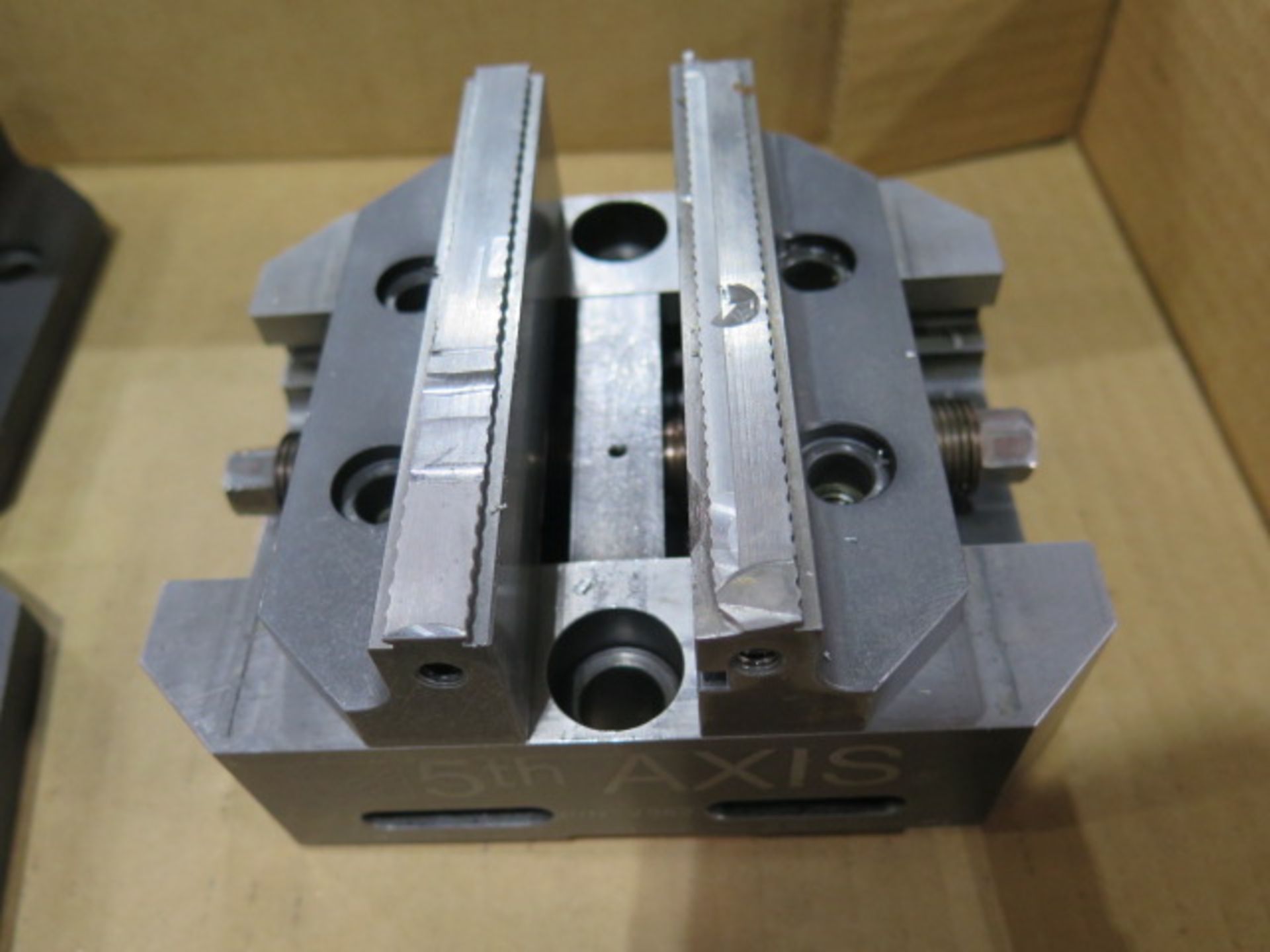 5th Axis V562 Vise (SOLD AS-IS - NO WARRANTY) - Image 3 of 6