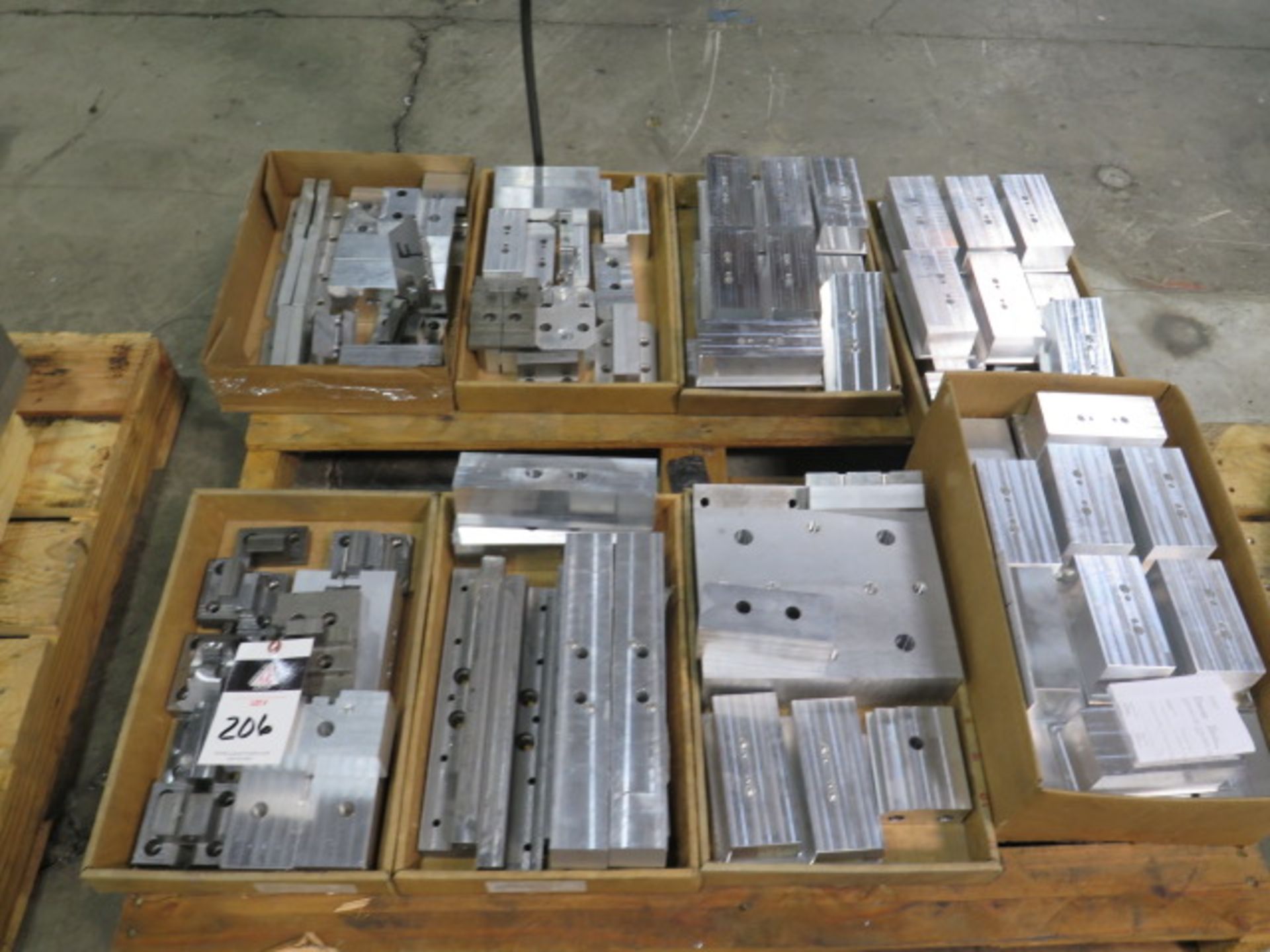 5th Axis Vise Jaws (1 Pallet) (SOLD AS-IS - NO WARRANTY)