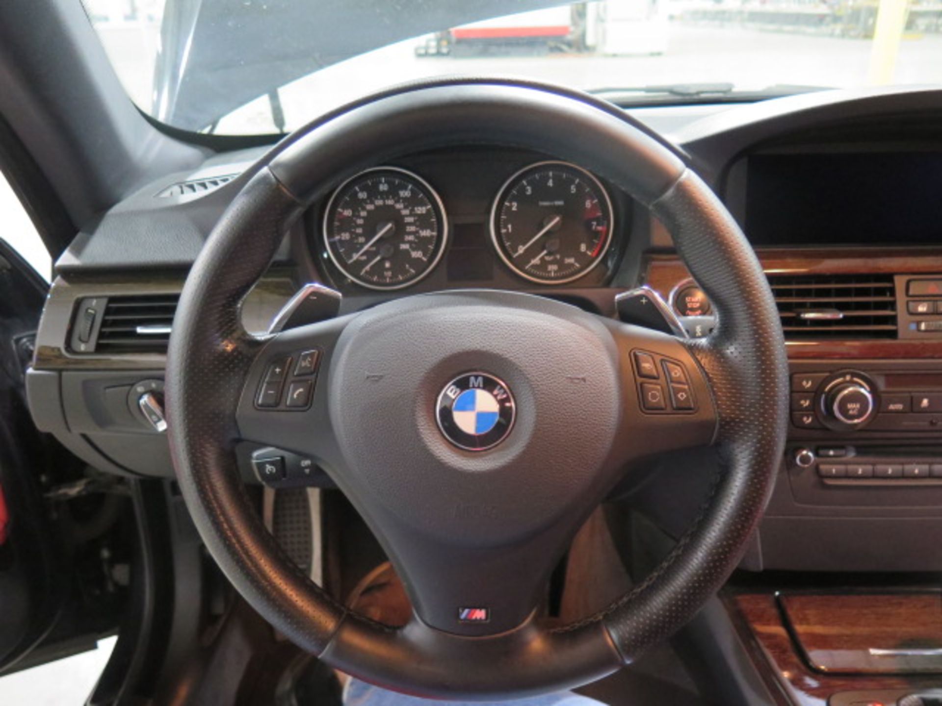 2013 BMW 335i 2-Door Coupe Lisc# 7BQT979 w/ Twin Power Turbo Gas Engine, Automatic Trans, SOLD AS IS - Bild 18 aus 31