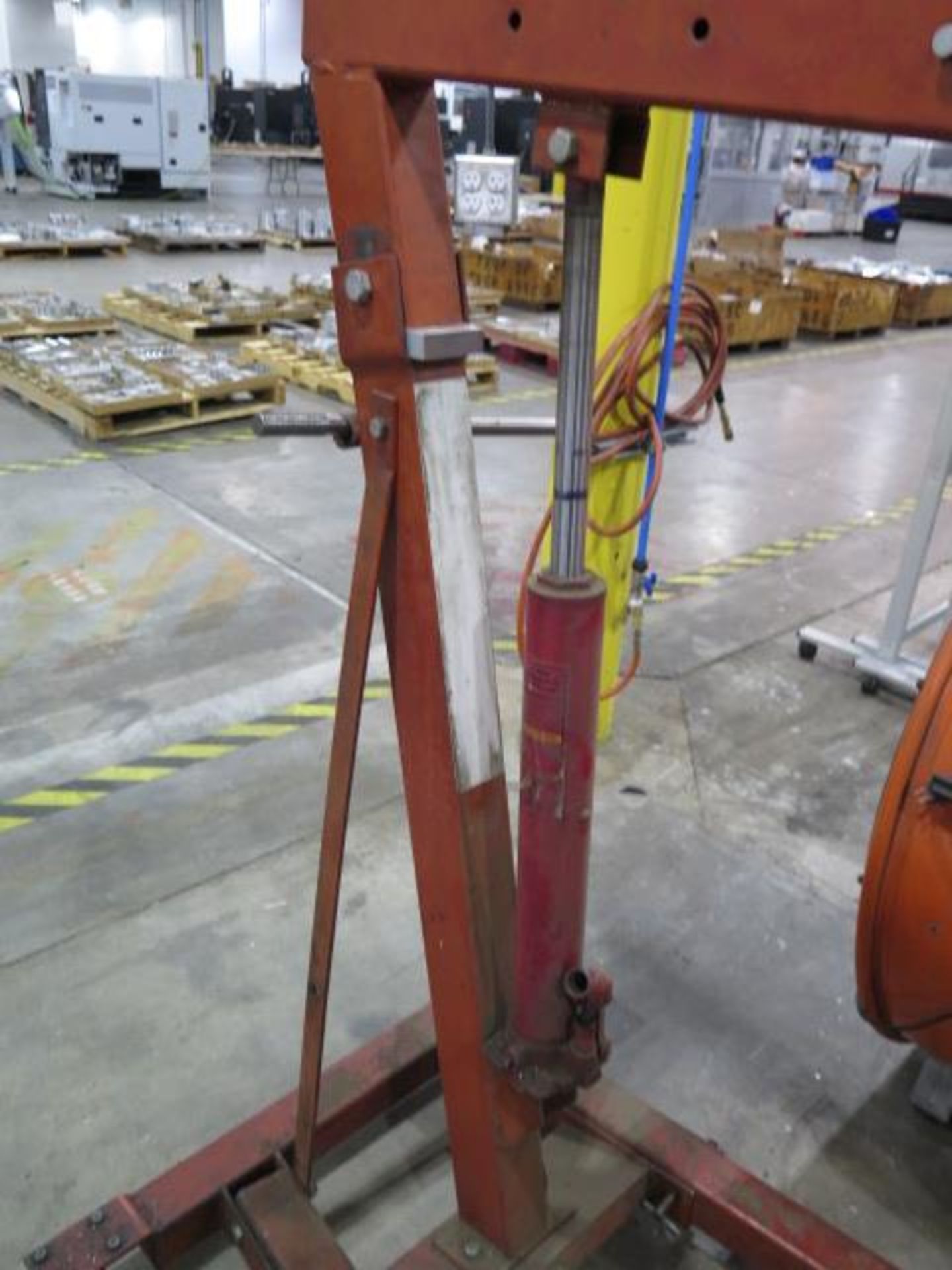 2-Ton Hydraulic Engine Hoist (SOLD AS-IS - NO WARRANTY) - Image 3 of 4