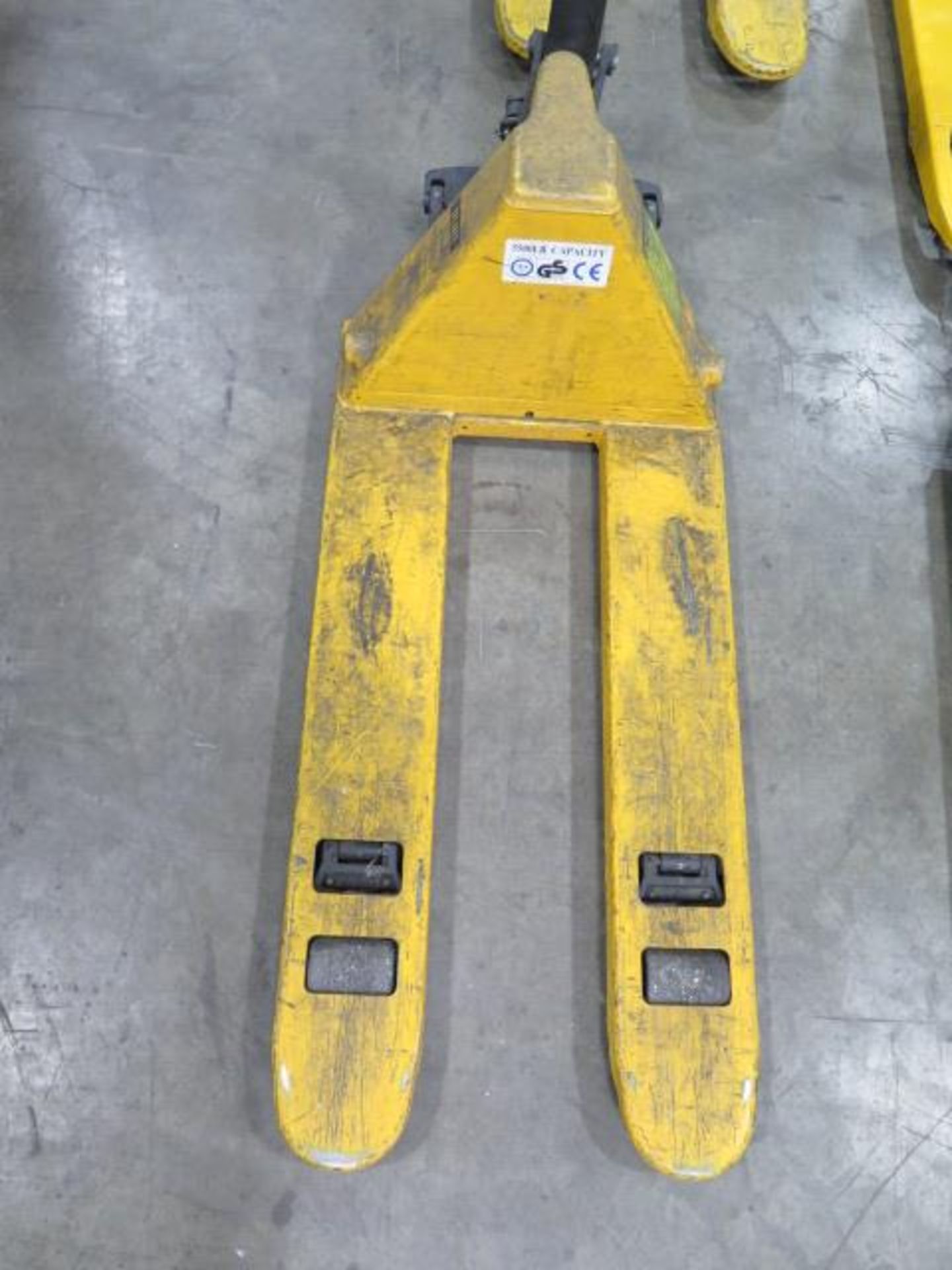 Narrow-Pallet Pallet Jack (SOLD AS-IS - NO WARRANTY) - Image 4 of 5