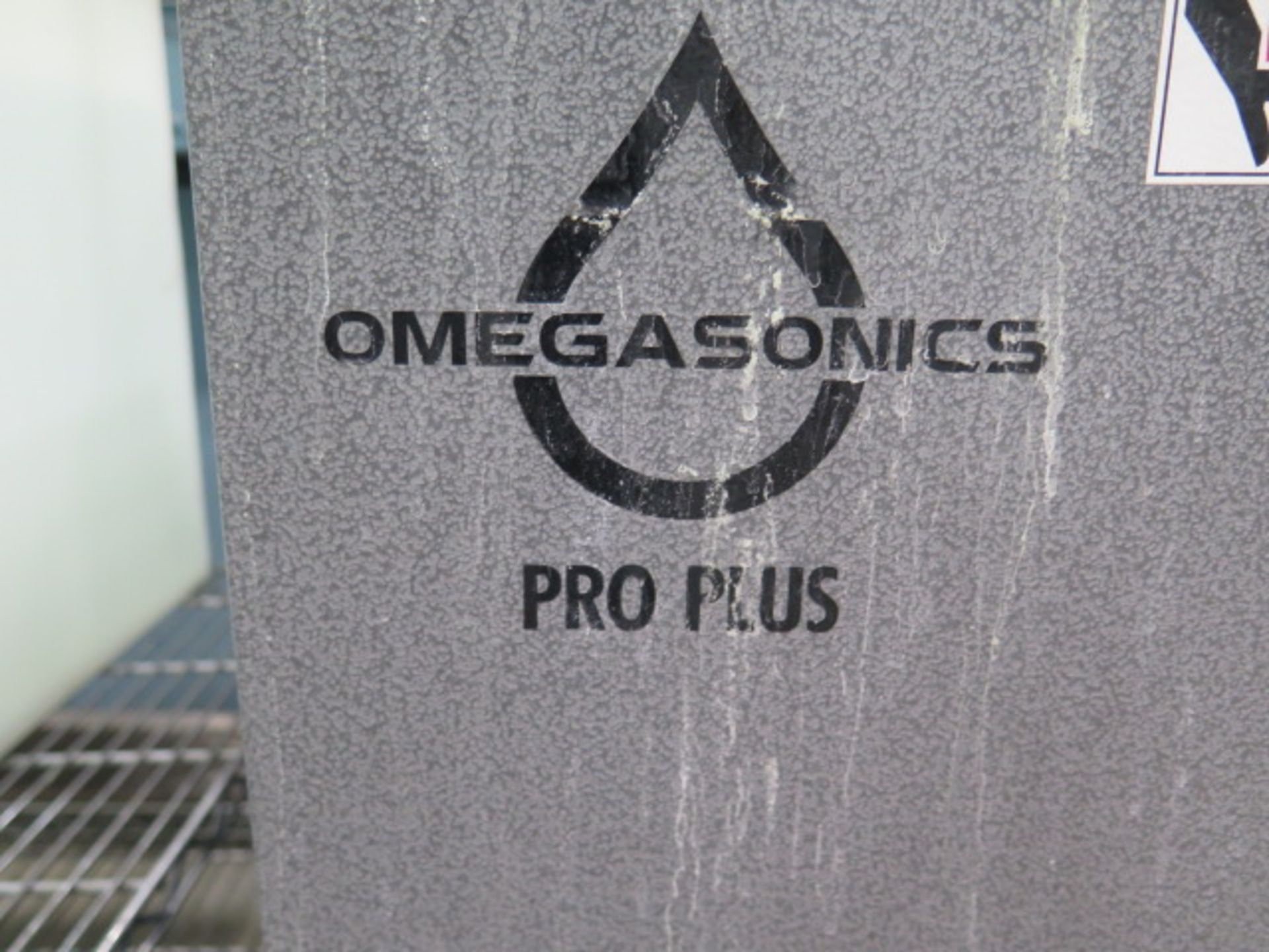 Omegasonics “Pro Plus” Ultrasonic Cleaning System s/n AR-OMG5028-193 w/ (3) DI Water Rince Tanks, - Bild 7 aus 9