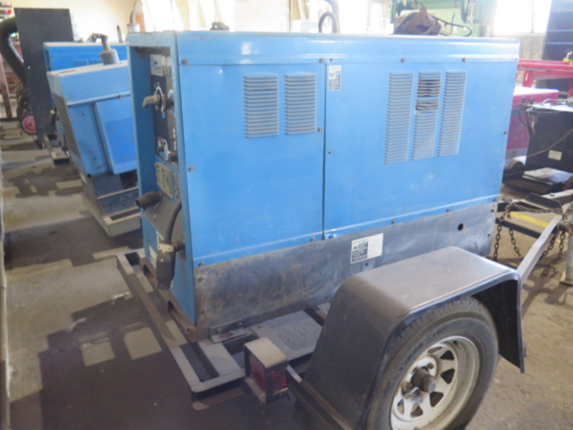 Miller Big Blue 402P Towable Diesel CC/CV-DC Welding Generator w Perkins Diesel Engine, SOLD AS IS - Image 4 of 17