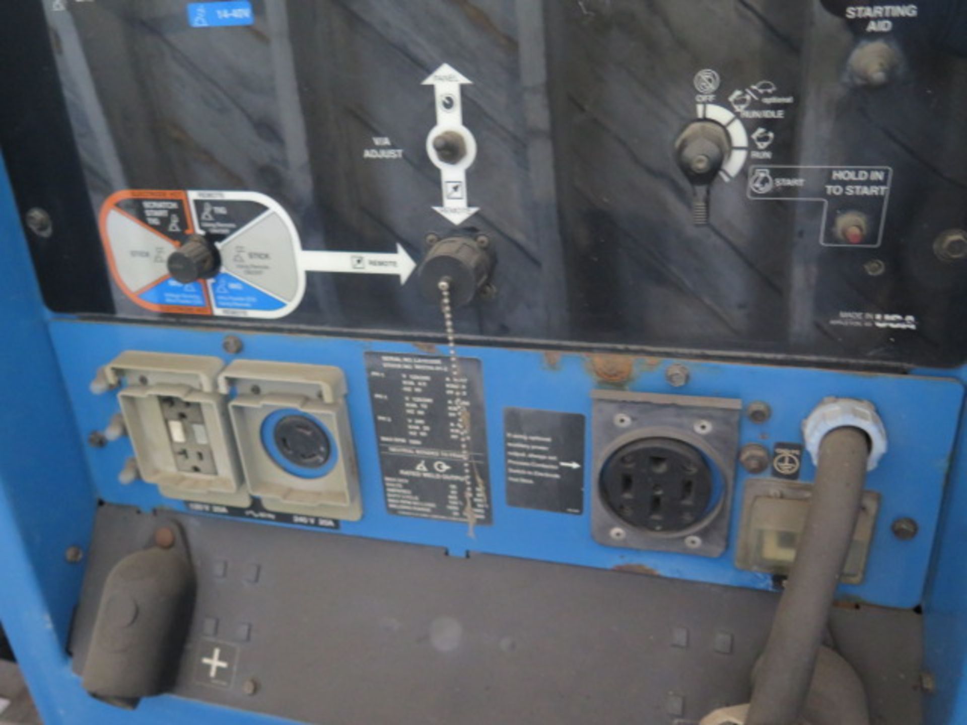 Miller Big Blue 402P Towable Diesel CC/CV-DC Welding Generator w Perkins Diesel Engine, SOLD AS IS - Image 6 of 11