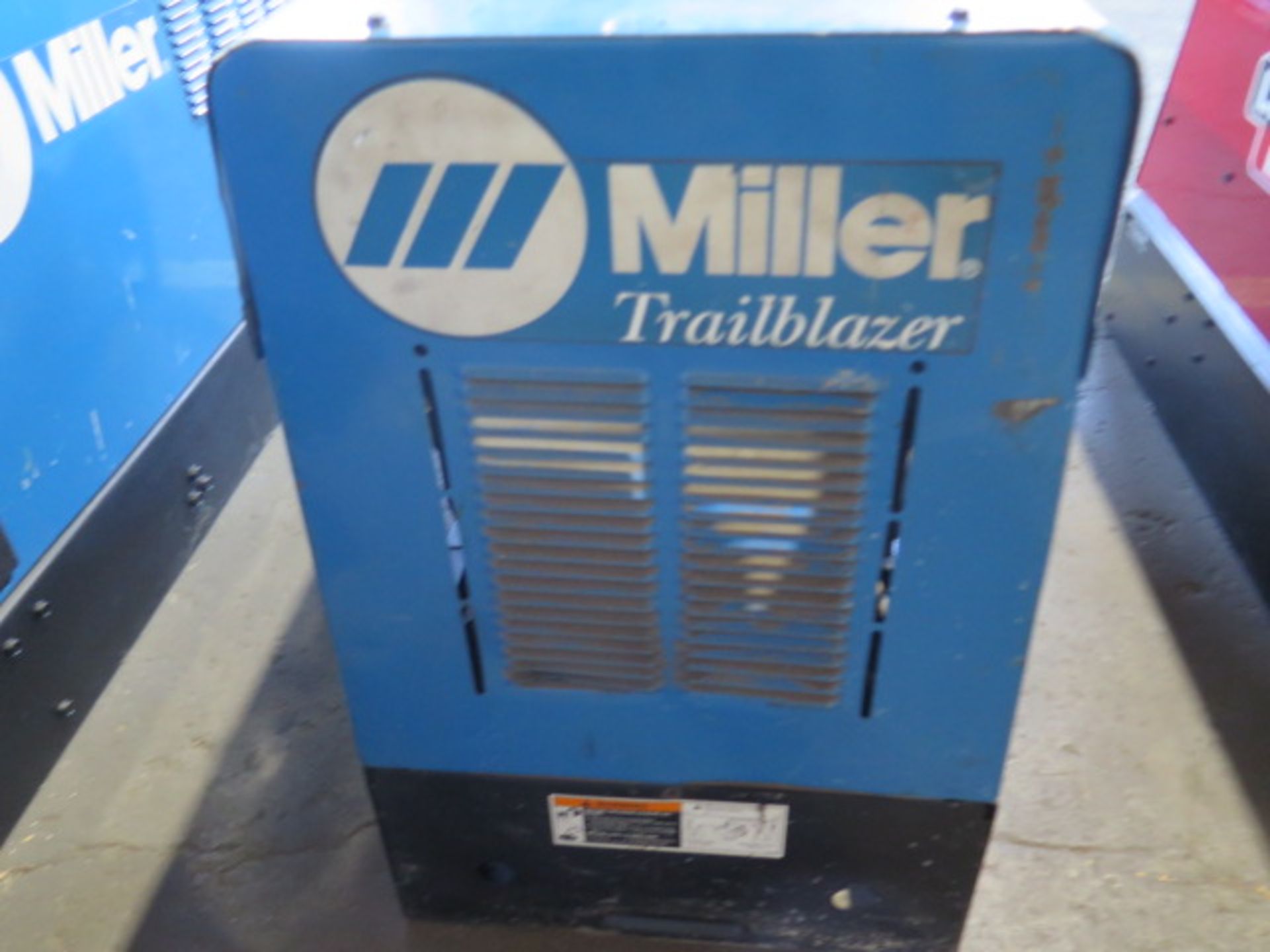 Miller Trailblazer 301G Gas Powered CC/CV AC/DC Welding Generator w/ Electric Start (SOLD AS-IS - NO - Image 10 of 11