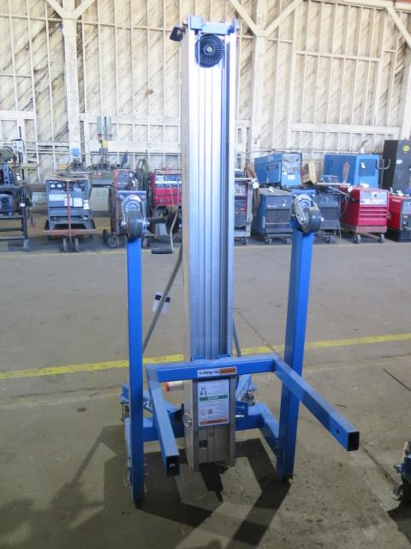 2019 Genie “Superlift Advantage” SLA-15 800 Lb Cap Material Lift (SOLD AS-IS - NO WARRANTY) - Image 6 of 11