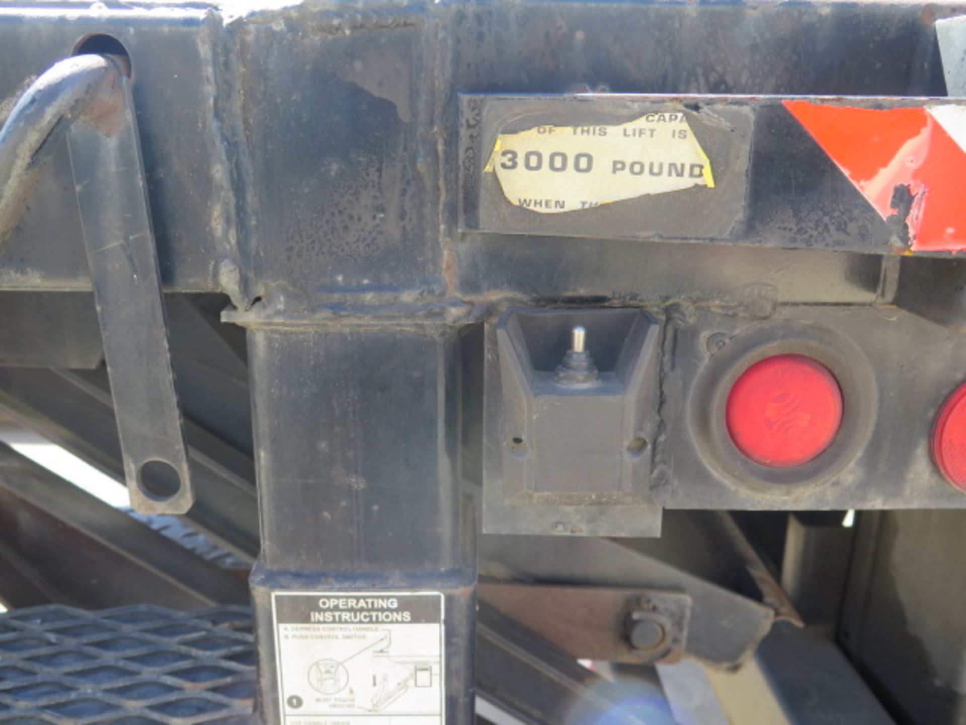 2005 Inter 4300 DT466 24’ Truck Lisc# 4D525C (Montana Plates) w/ Diesel, NOT FOR CA USE, SOLD AS IS - Image 11 of 35