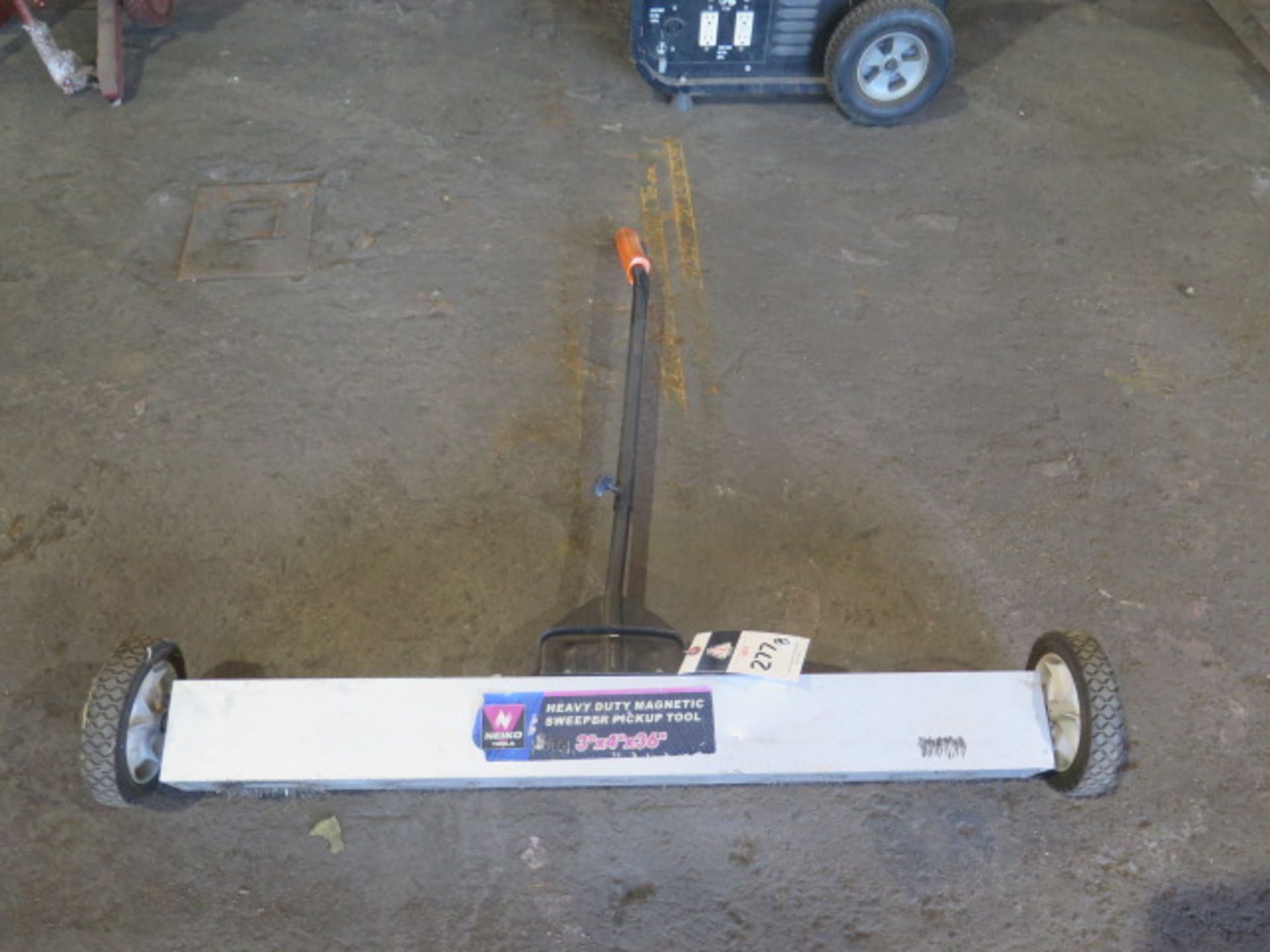 Neiko Magnetic Sweeper (SOLD AS-IS - NO WARRANTY)