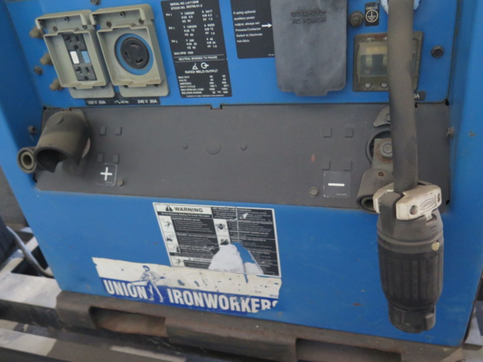 Miller Big Blue 402P Towable Diesel CC/CV-DC Welding Generator w Perkins Diesel Engine, SOLD AS IS - Image 8 of 17