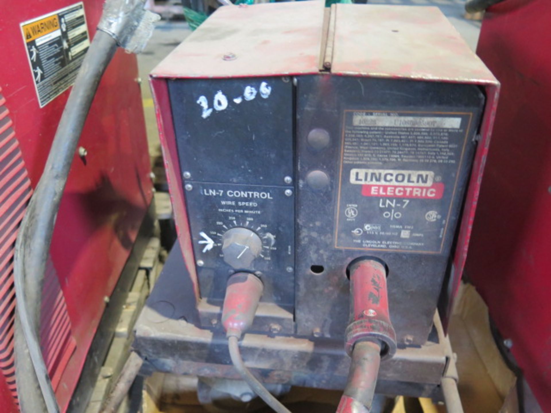 Lincoln CV-305 Arc Welding Power Source w/ Lincoln LN-7 Wire Feeder (NO CABLES) (SOLD AS-IS - NO - Image 5 of 6