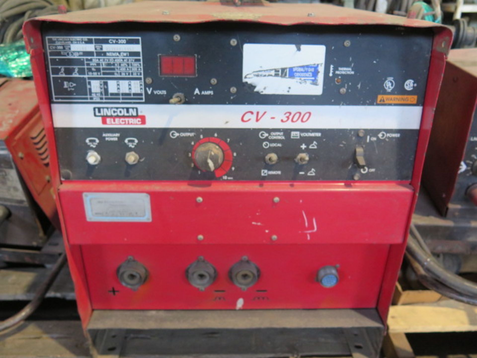 Lincoln CV-305 Arc Welding Power Source w/ Lincoln LN-7 Wire Feeder (NO CABLES) (SOLD AS-IS - NO - Image 6 of 7