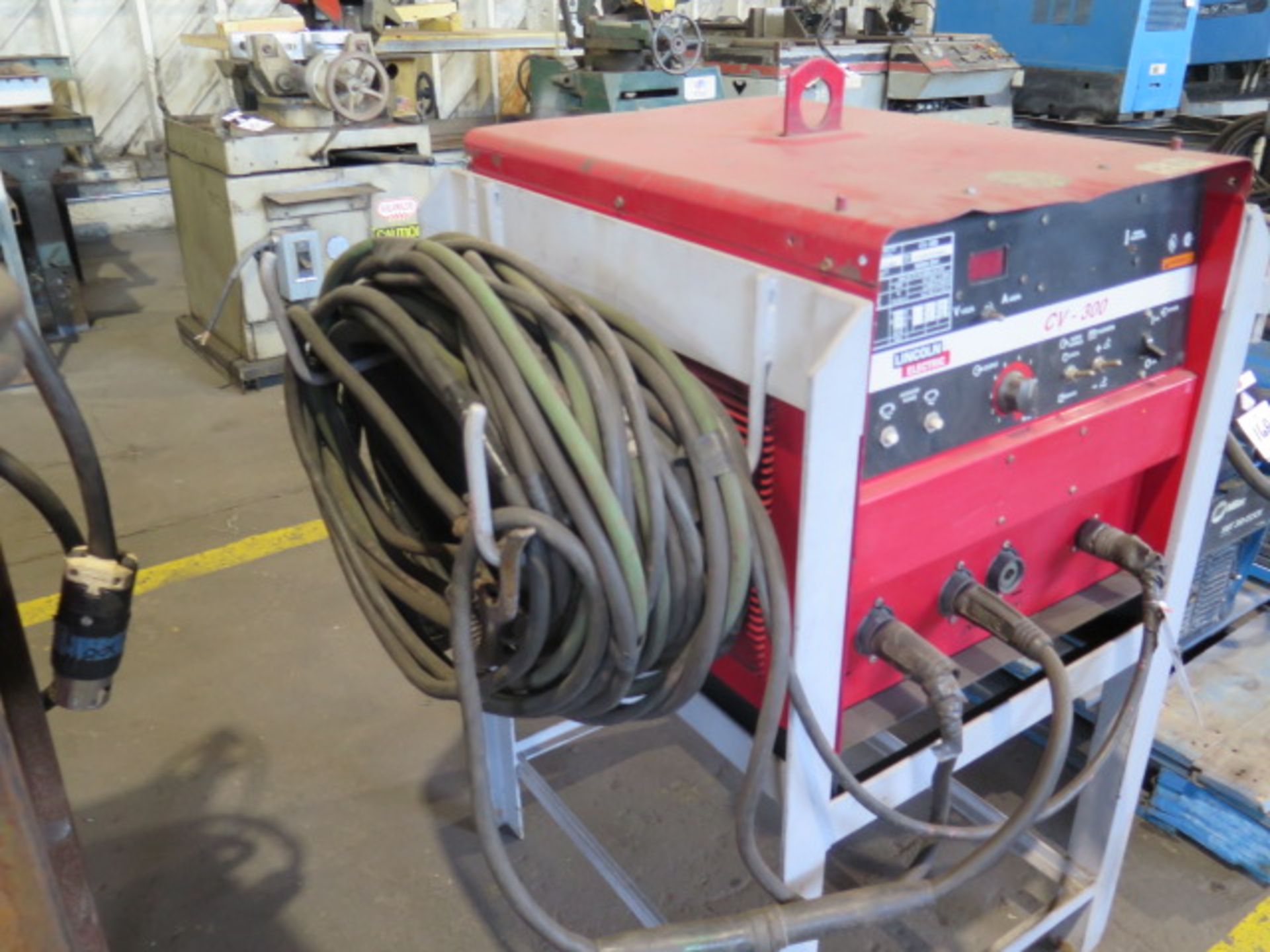 Lincoln CV-300 Arc Welding Power Source w/ Stand (SOLD AS-IS - NO WARRANTY) - Image 3 of 5