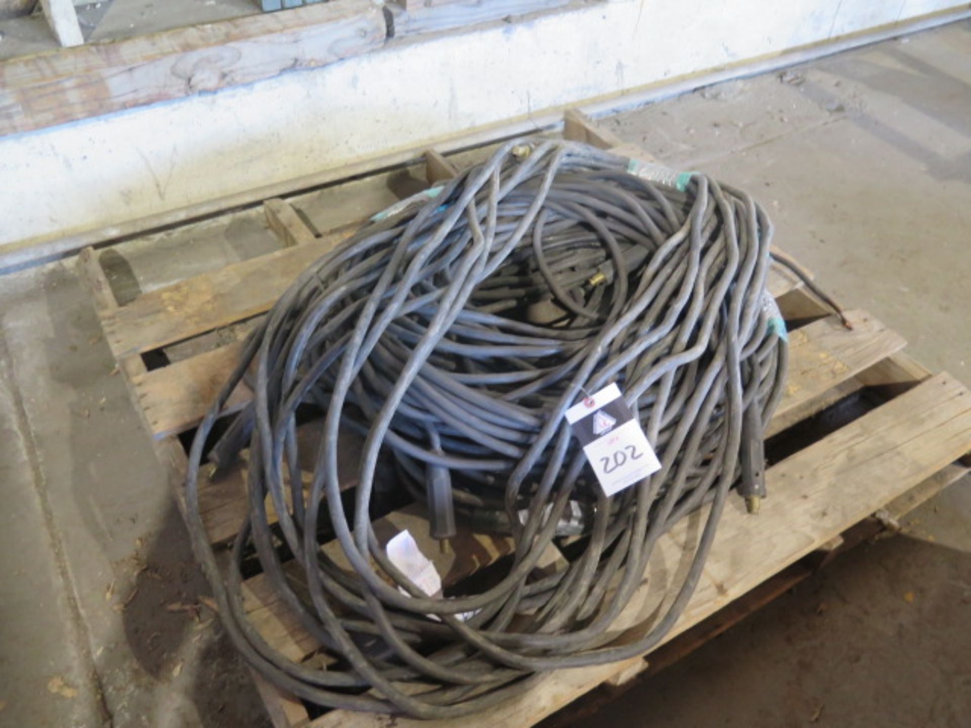 Welding 200 Volt Heavy Duty Welding Leads (SOLD AS-IS - NO WARRANTY)