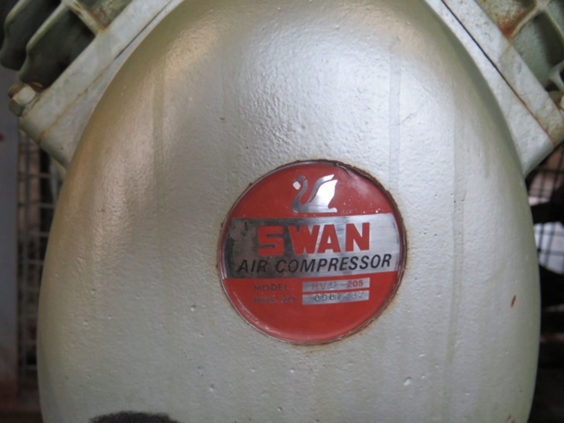 Swan 5Hp Horizontal Air Compressor w/ 2-Stage Pump, 60 Gallon Tank (SOLD AS-IS - NO WARRANTY) - Image 5 of 5