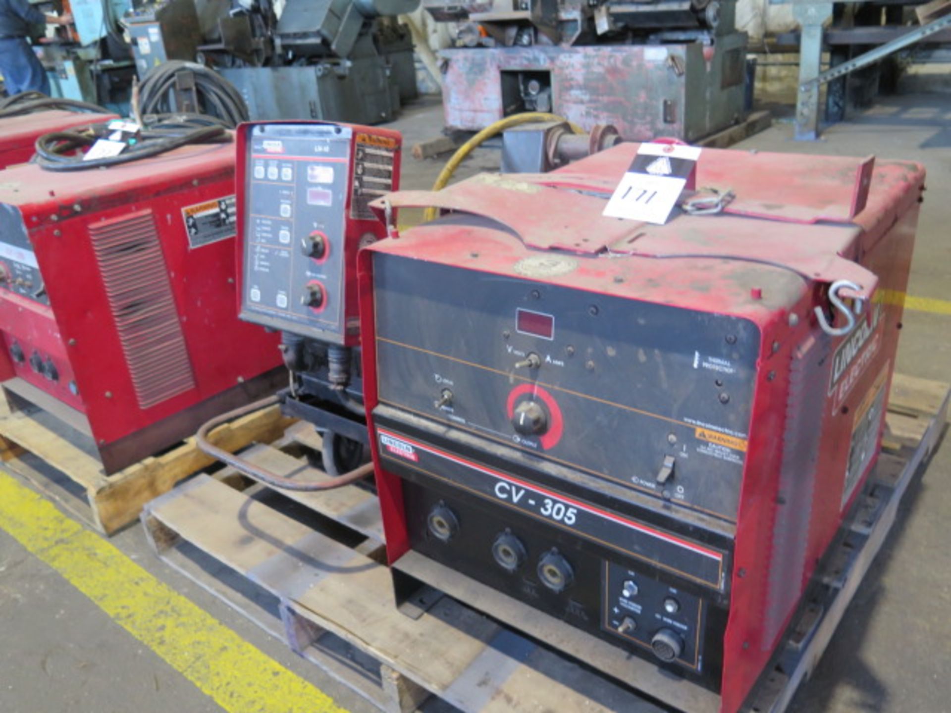 Lincoln CV-305 Arc Welding Power Source w/ Lincoln LN-10 Wire Feeder (NO CABLES) (SOLD AS-IS - NO - Image 3 of 7
