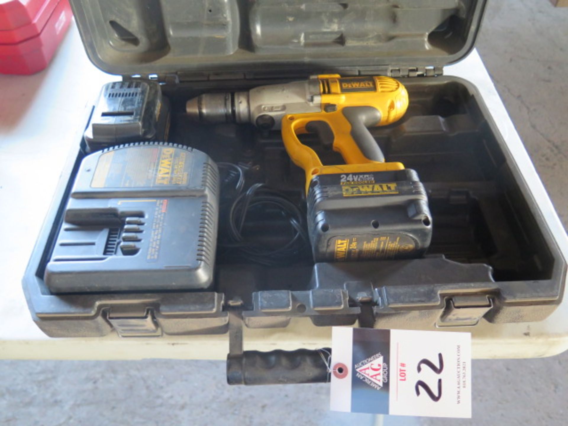 DeWalt 24 Volt Cordless Rotary Hammer (SOLD AS-IS - NO WARRANTY)