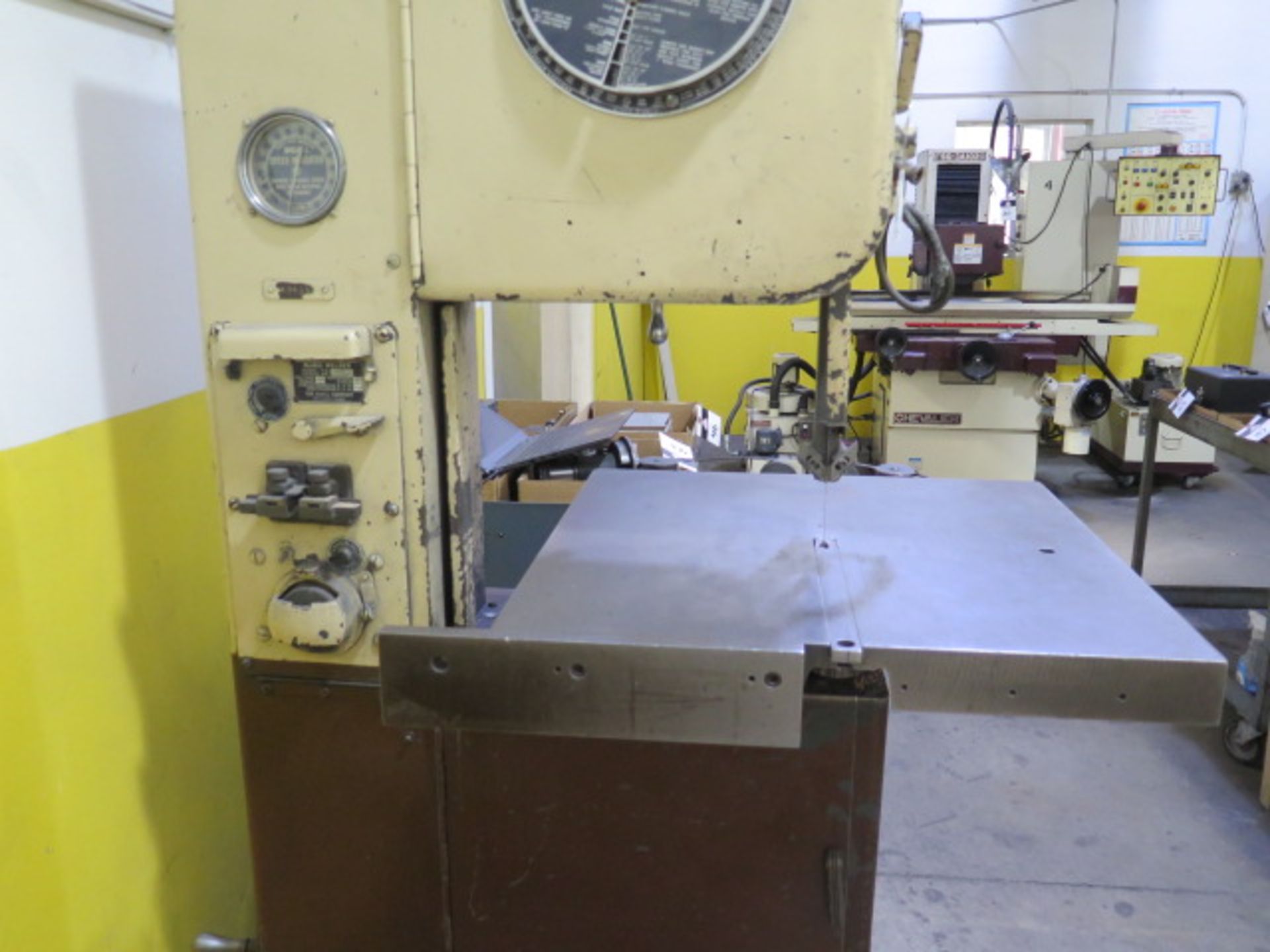 DoAll 16” Vertical Band Saw w/ Blade Welder, 24” x 24” Table (SOLD AS-IS - NO WARRANTY) - Image 4 of 9