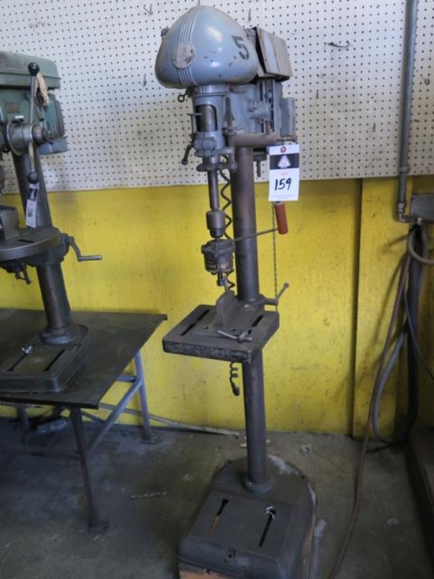 Delta 5-Speed Pedestal Drill Press (SOLD AS-IS - NO WARRANTY)