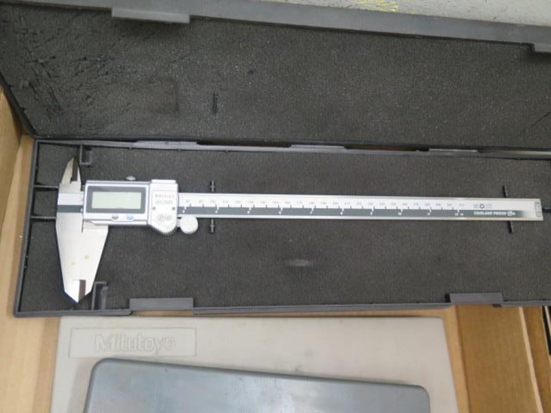 Mitutoyo and SPI 6" and 12" Digital Calipers (3) (SOLD AS-IS - NO WARRANTY) - Image 2 of 5