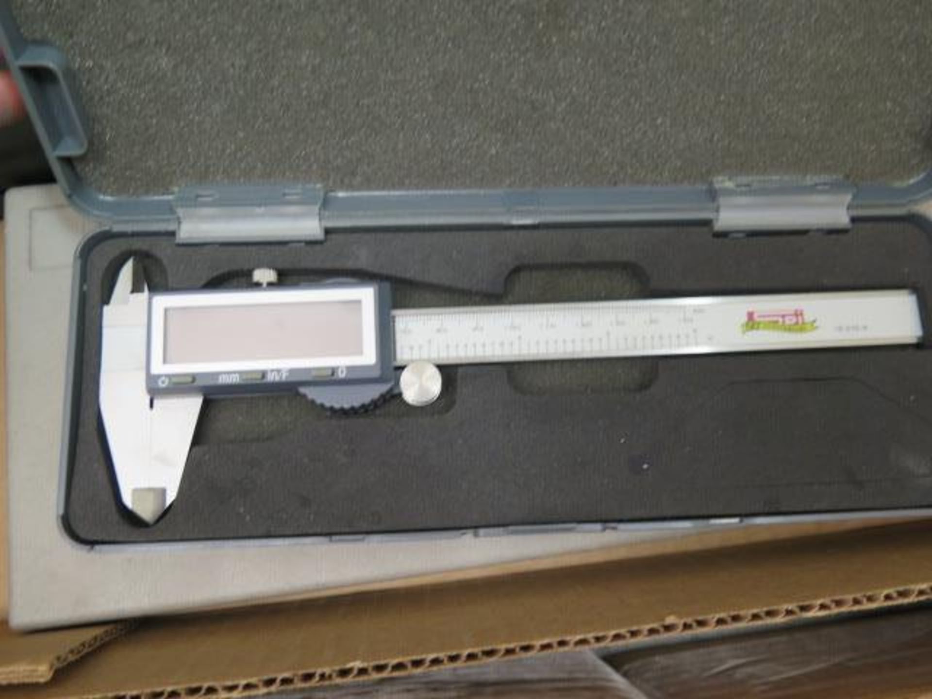 Mitutoyo and SPI 6" and 12" Digital Calipers (3) (SOLD AS-IS - NO WARRANTY) - Image 4 of 5