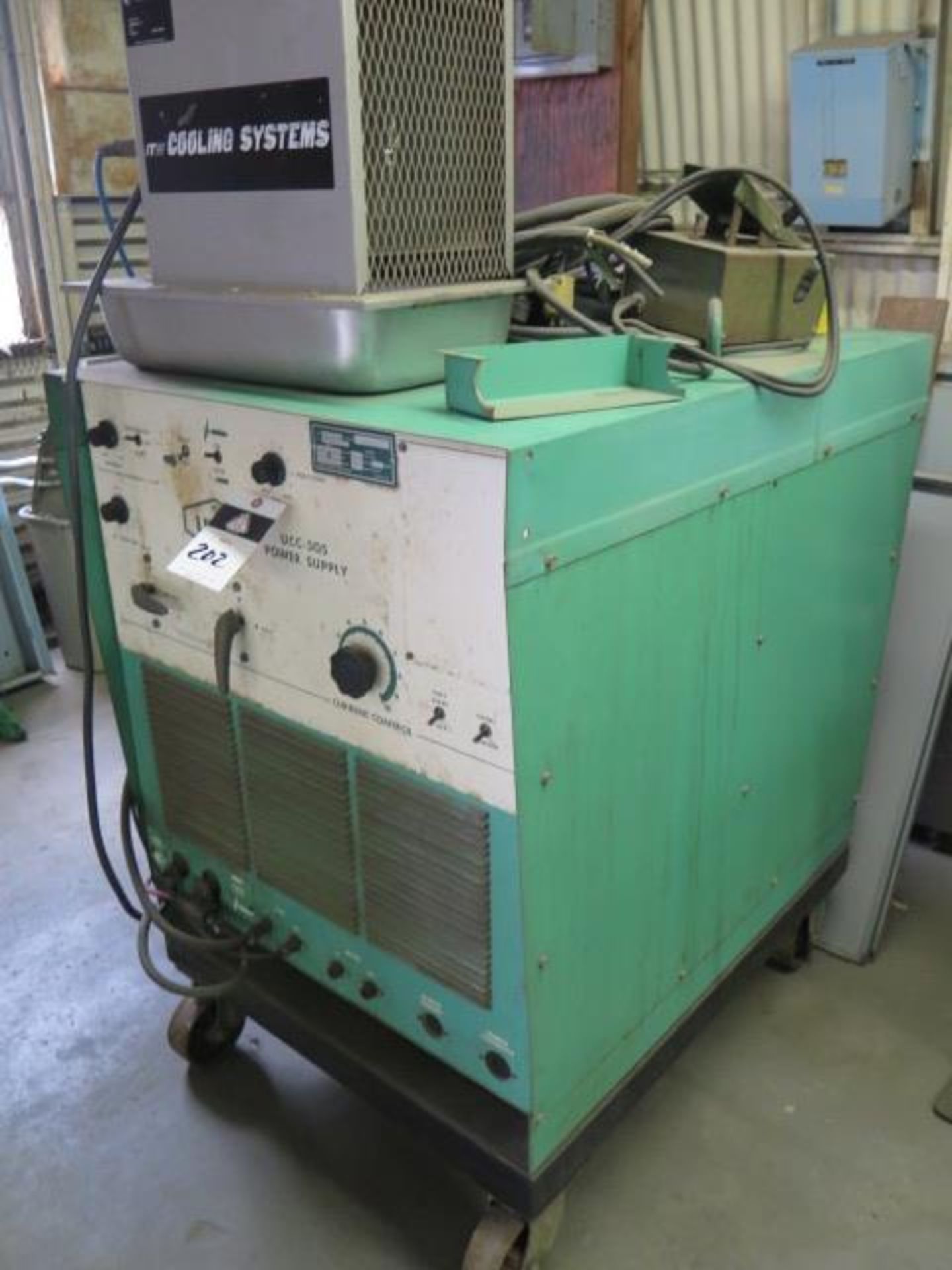 Linde UCC-305 Arc Welding Power Source w/ ITW Cooler (SOLD AS-IS - NO WARRANTY) - Image 3 of 8