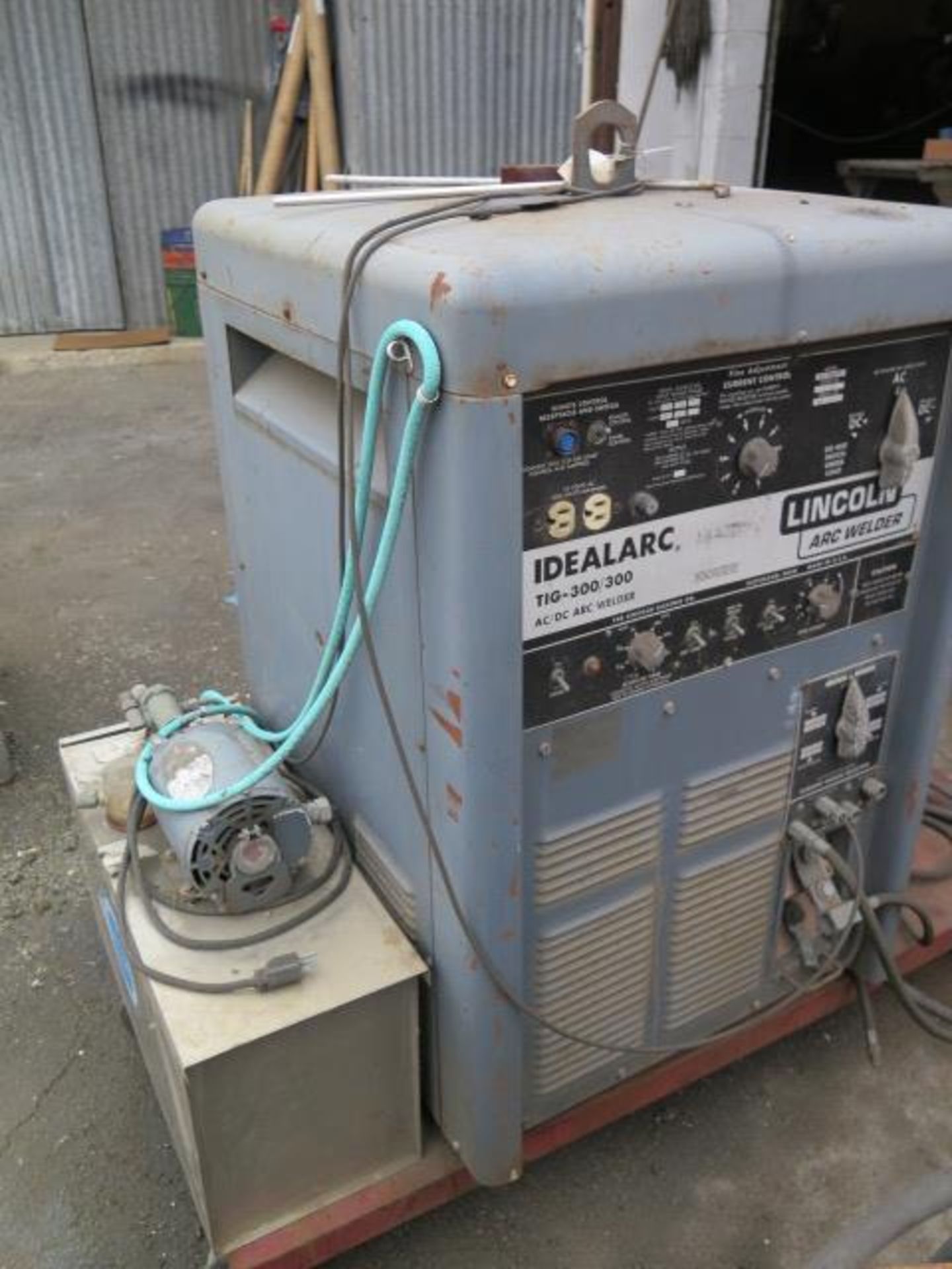 Lincoln Idealarc TIG-300/300 AC/DC Arc Welder w/ Cart (SOLD AS-IS - NO WARRANTY) - Image 3 of 5