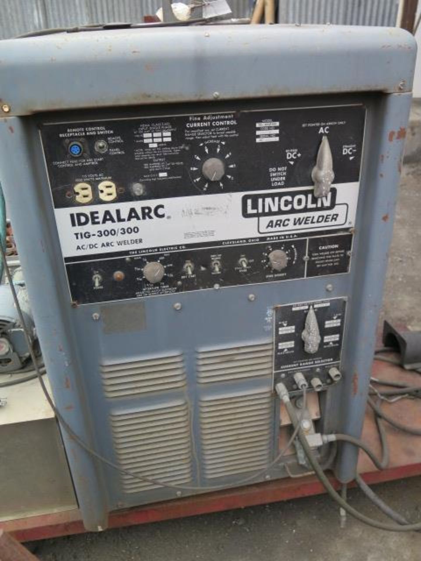 Lincoln Idealarc TIG-300/300 AC/DC Arc Welder w/ Cart (SOLD AS-IS - NO WARRANTY) - Image 4 of 5