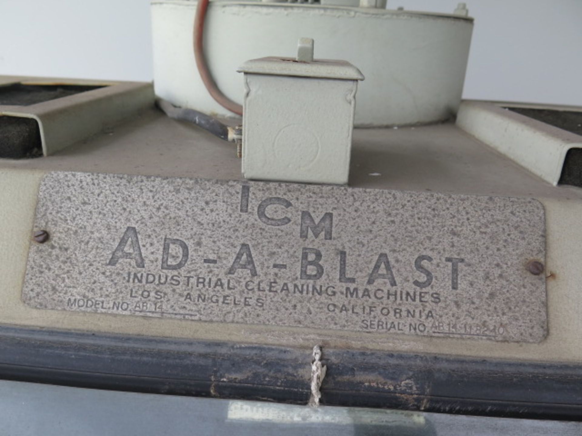 ICM Ad-A-Blast Dry Blast Cabinet (SOLD AS-IS - NO WARRANTY) - Image 7 of 7
