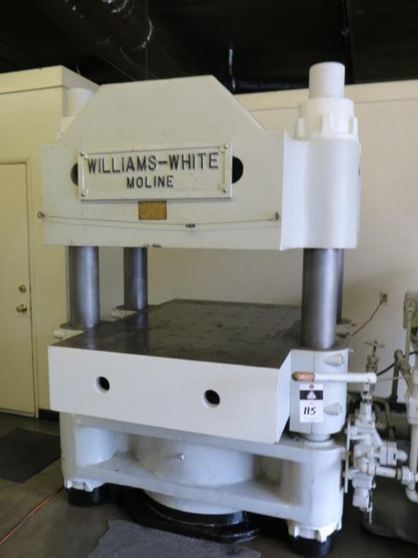 Williams-White 600 Ton Hydraulic 4-Post Press s/n C-1663 w/ 42” x 60” Platens SOLD AS-IS - Image 3 of 12