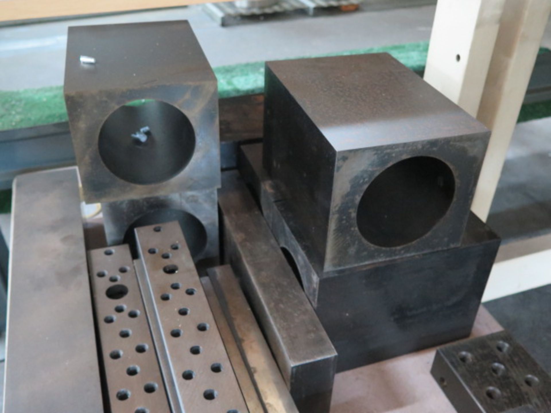 Riser Blocks (SOLD AS-IS - NO WARRANTY) - Image 4 of 6