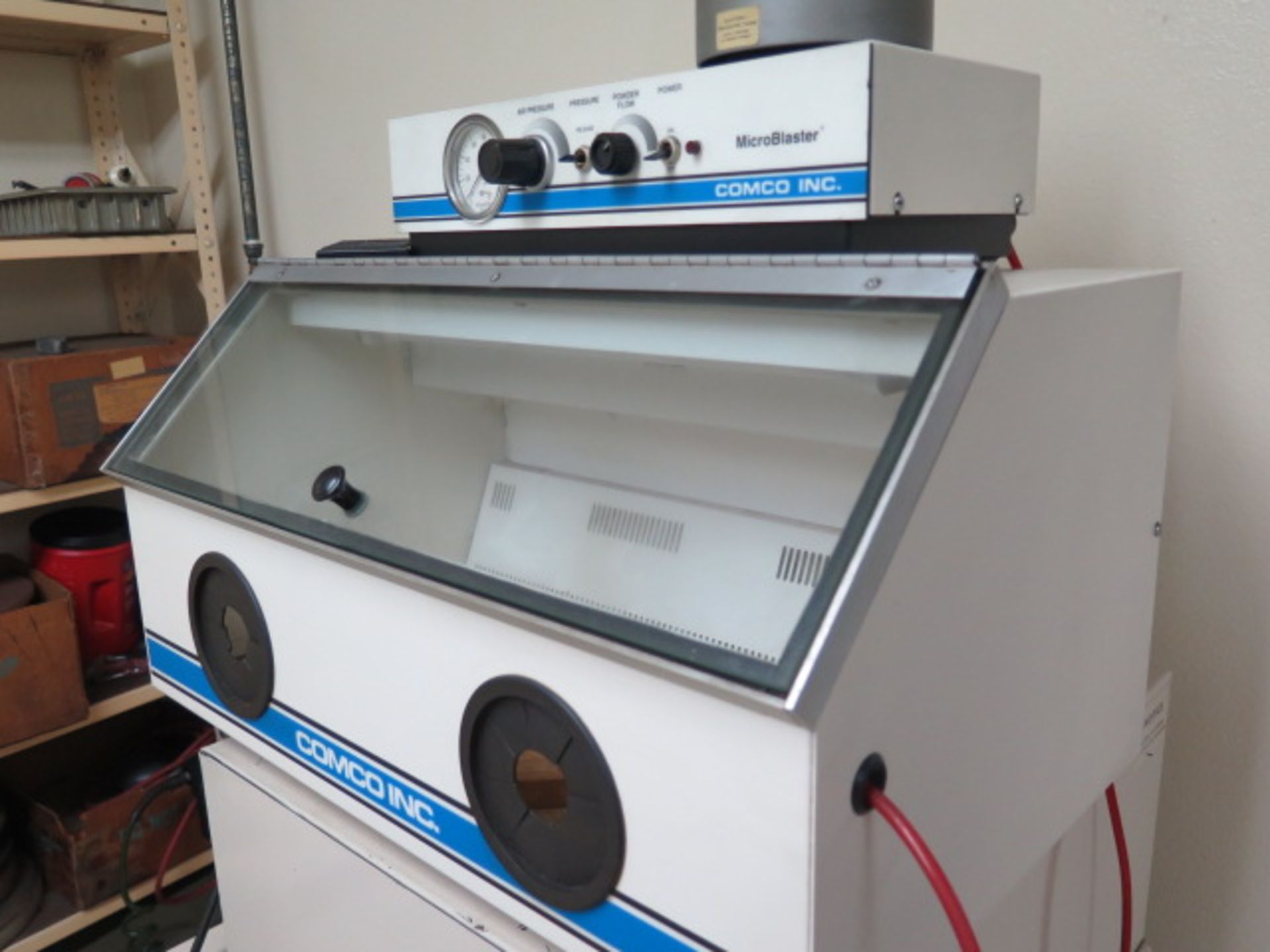 Comco “Micro Blaster” mdl. WS2200-1 Micro Blasting System s/n 4458 w/ MB1000-1 Cabinet SOLD AS IS - Image 3 of 10