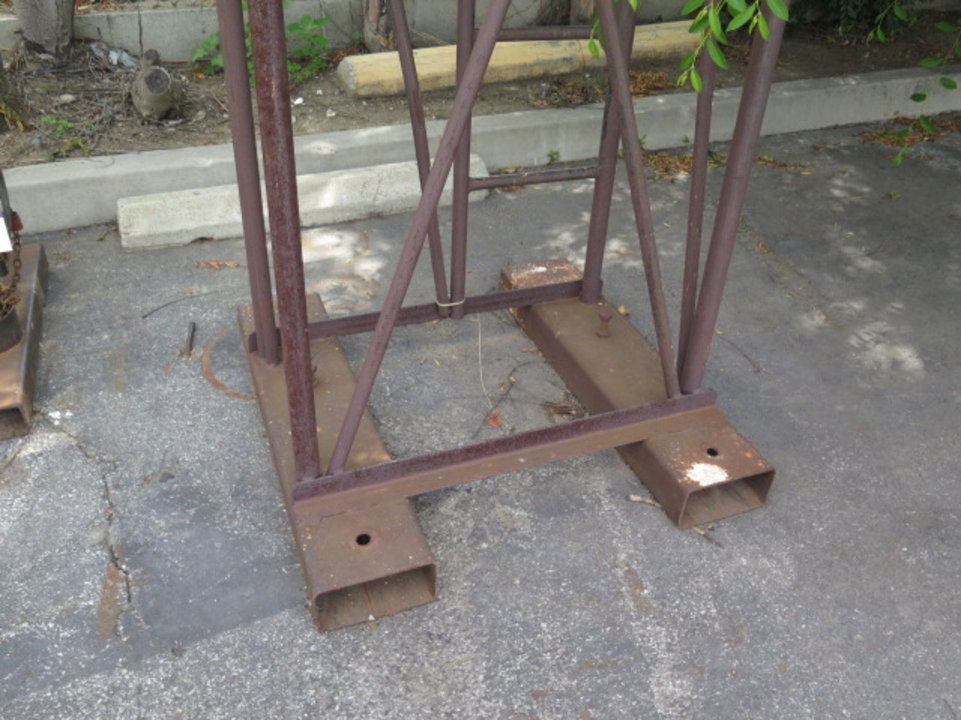 Elevated Platform Firklift Attachment (SOLD AS-IS - NO WARRANTY) - Image 4 of 4