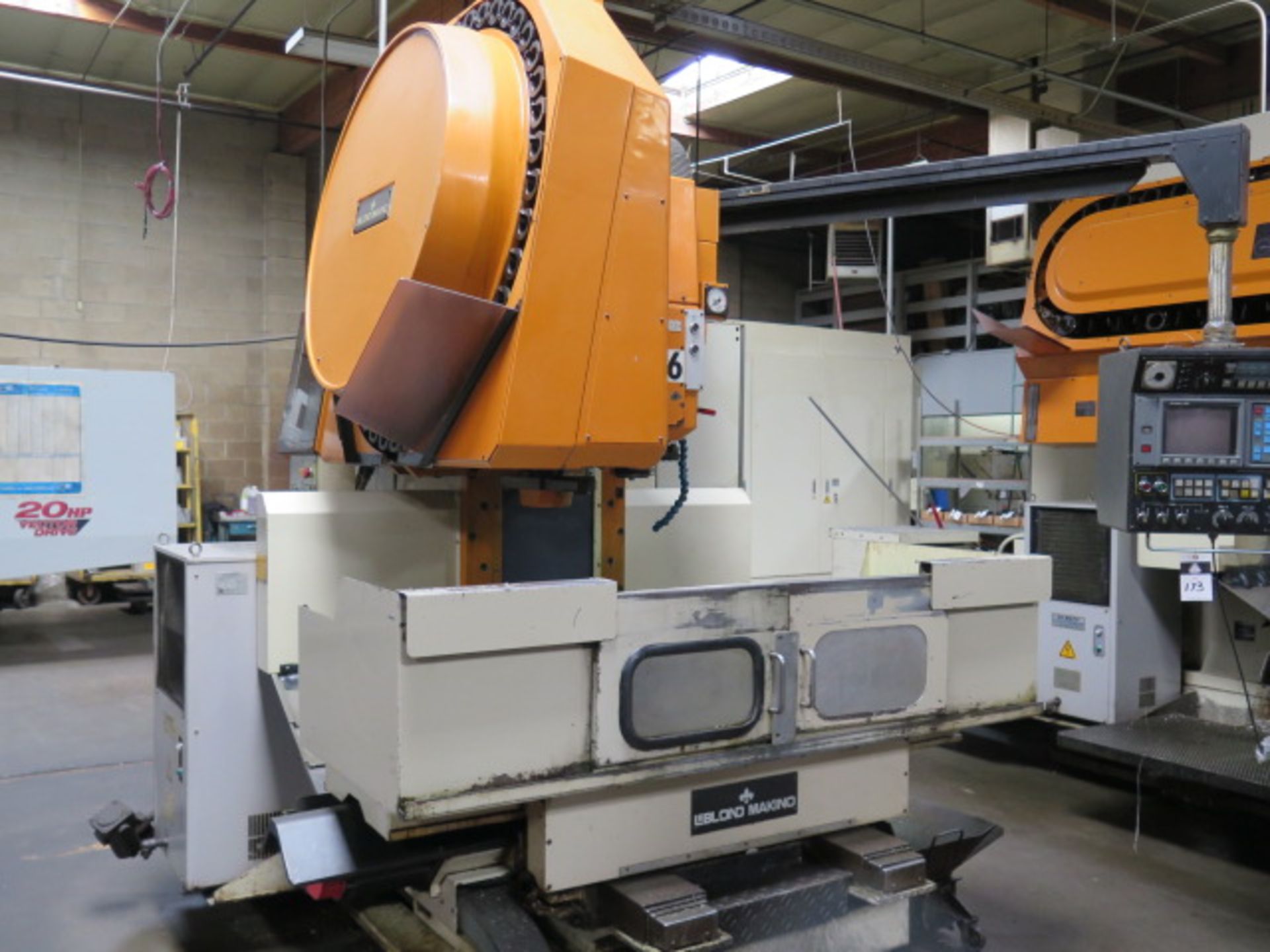 LeBlond Makino FNC-74/A40 CNC VMC s/n LM2-178w/ GE Fanuc 0M Controls, SOLD AS IS - Image 4 of 15