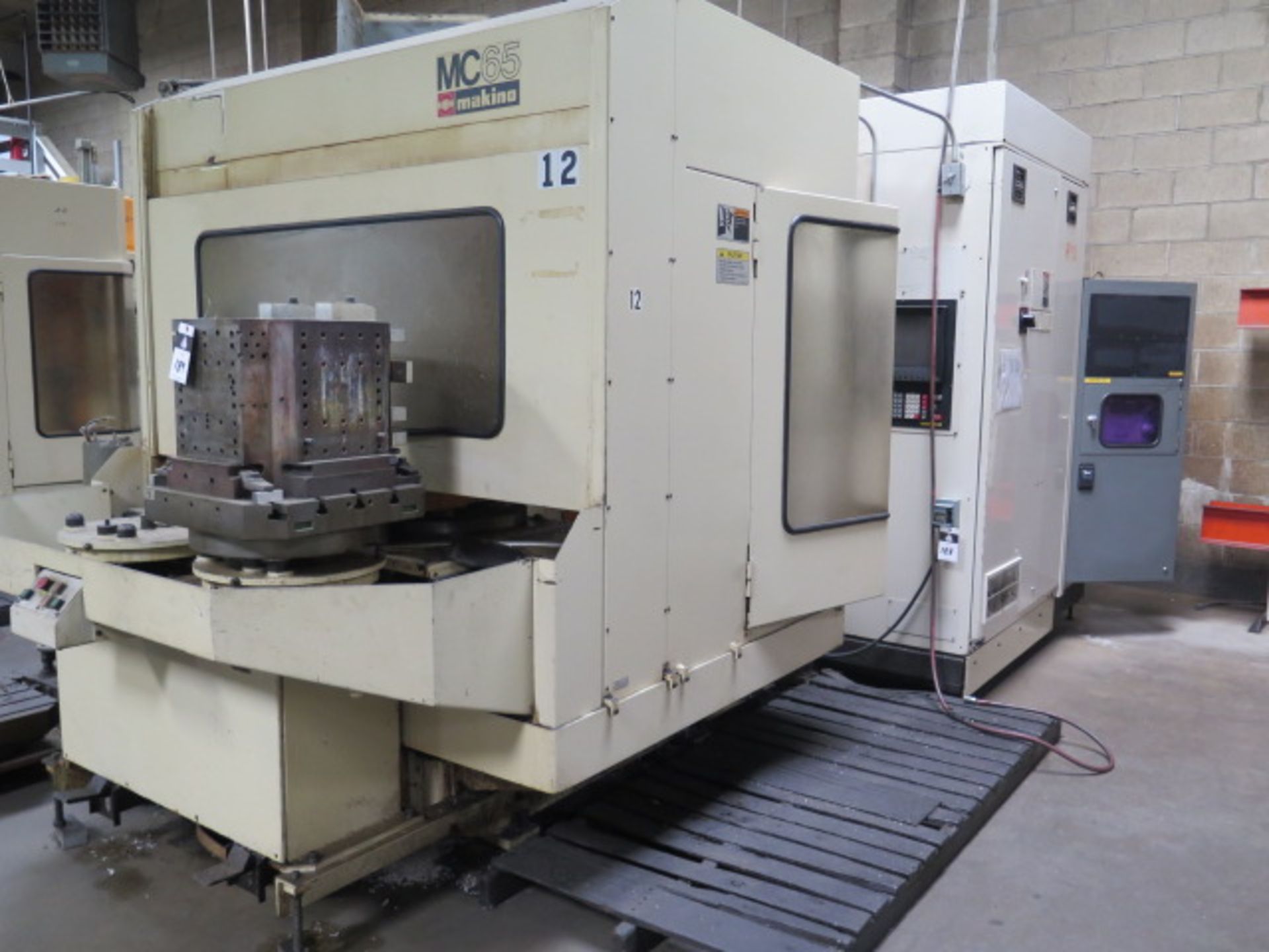 LeBlond Makino MC65-A60 2-Pallet CNC HMC s/n A60-498 w/ Fanuc System 6M, SOLD AS IS