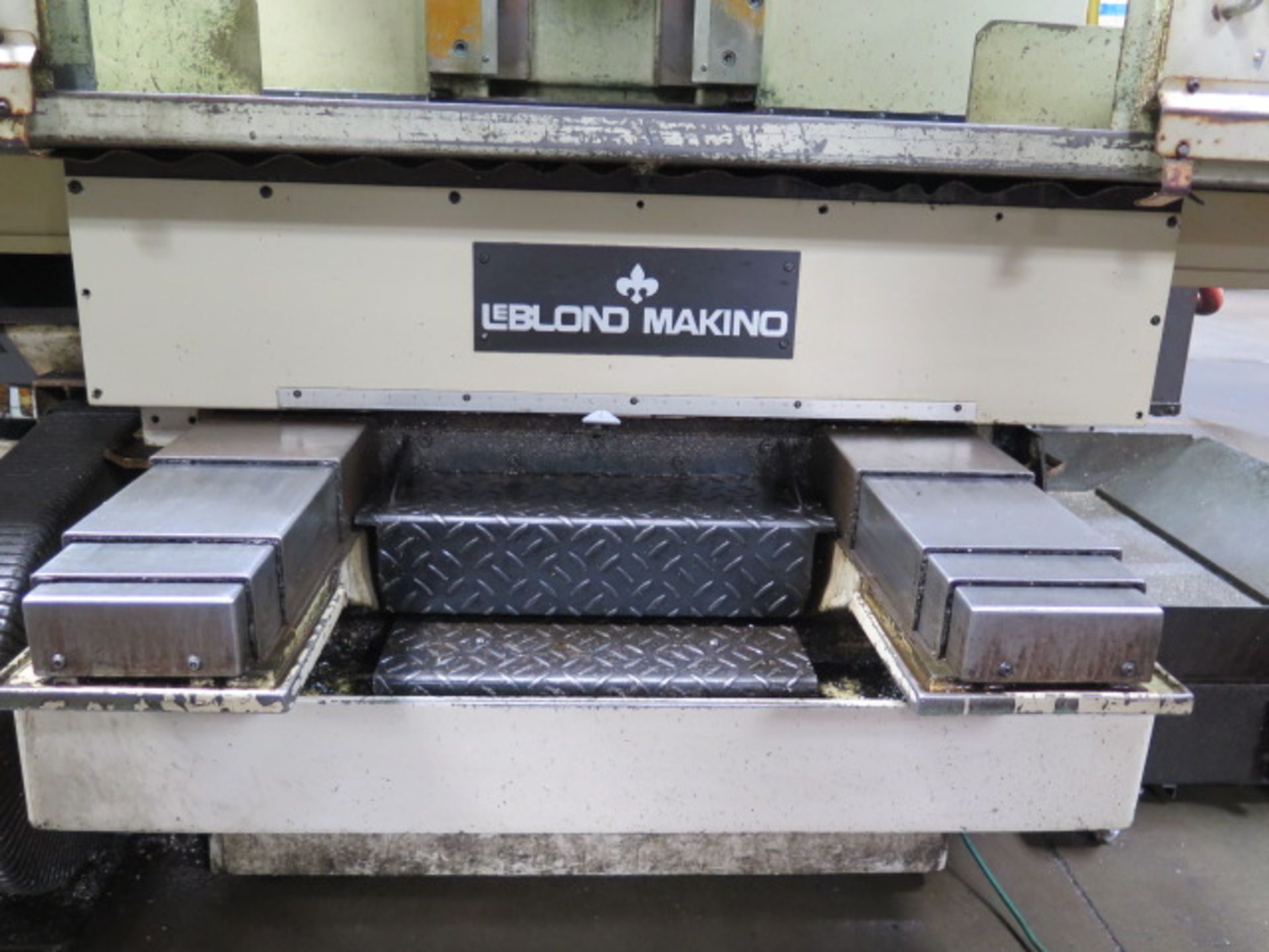 LeBlond Makino FNC-74/A30 CNC VMC s/n LM2-161 w/ GE Fanuc 0M Controls, SOLD AS IS - Image 10 of 13
