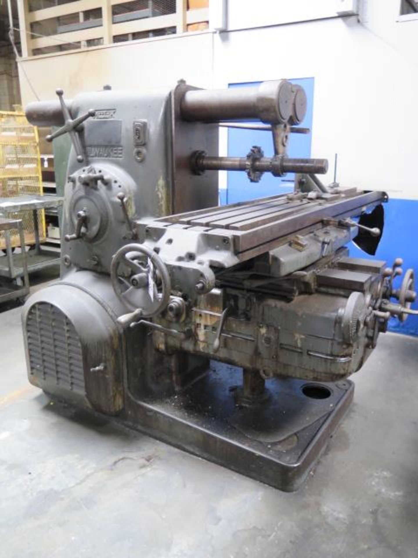 Kearney Trecker / Milwaukee K Horiz Mill s/n 1553602 w/ 13-1074 RPM, 50-Taper Spindle, SOLD AS IS - Image 3 of 11