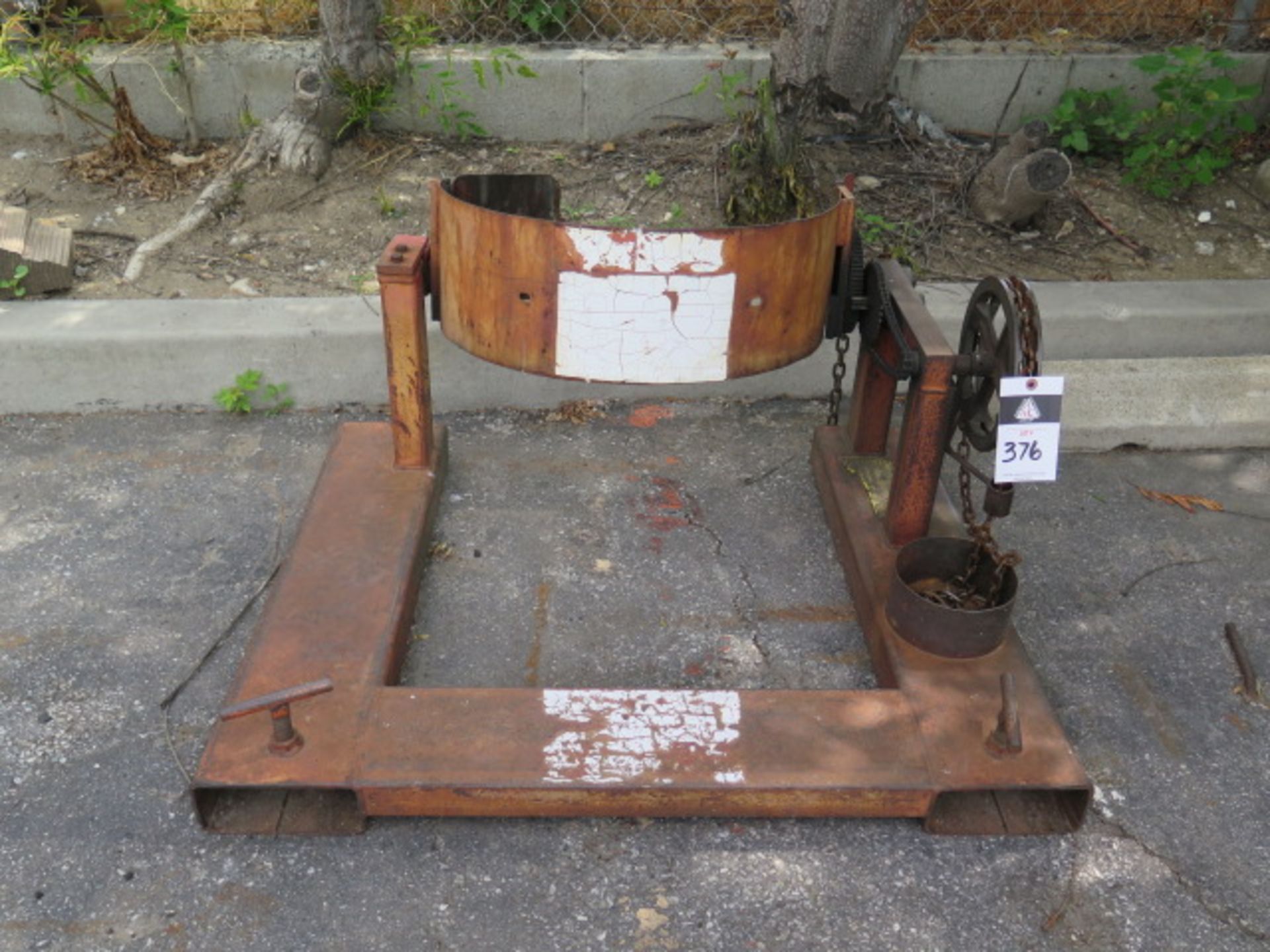 Barrel Turner Forklift Atachment (SOLD AS-IS - NO WARRANTY)