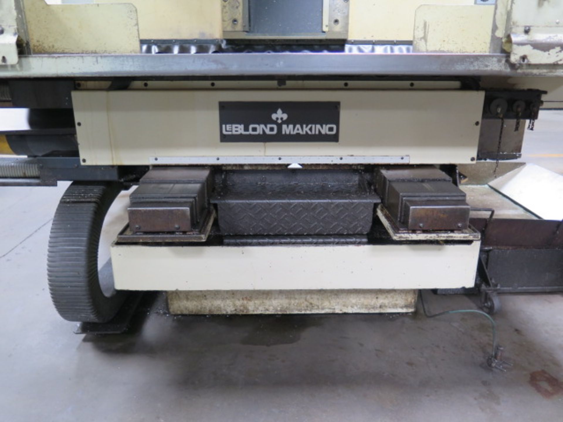 LeBlond Makino FNC-74/A30 4-Axis CNC VMC s/n LM2-070 w/ Fanuc System 11M, SOLD AS IS - Image 13 of 16