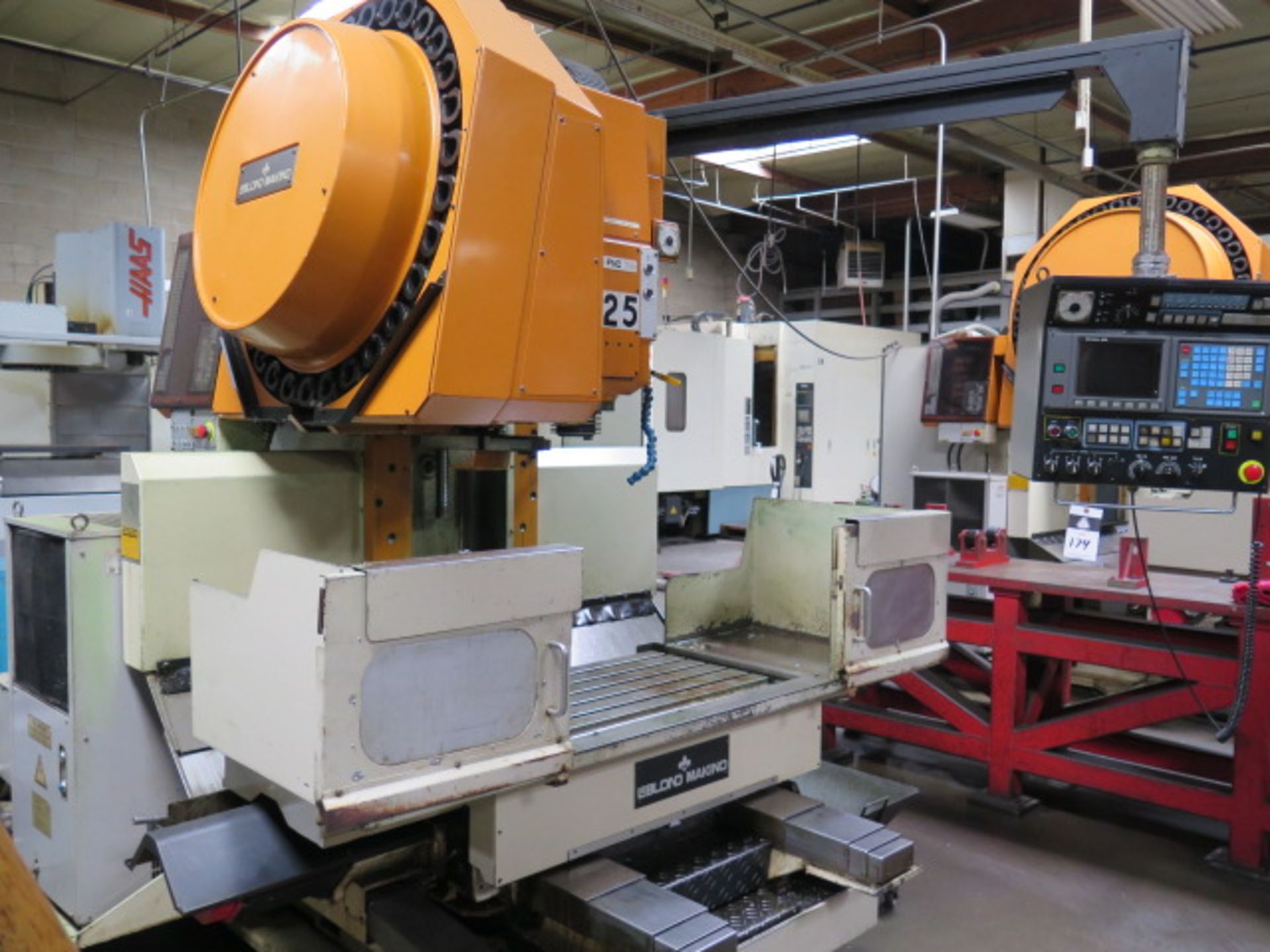 LeBlond Makino FNC-74/A30 CNC VMC s/n LM2-161 w/ GE Fanuc 0M Controls, SOLD AS IS - Image 3 of 13