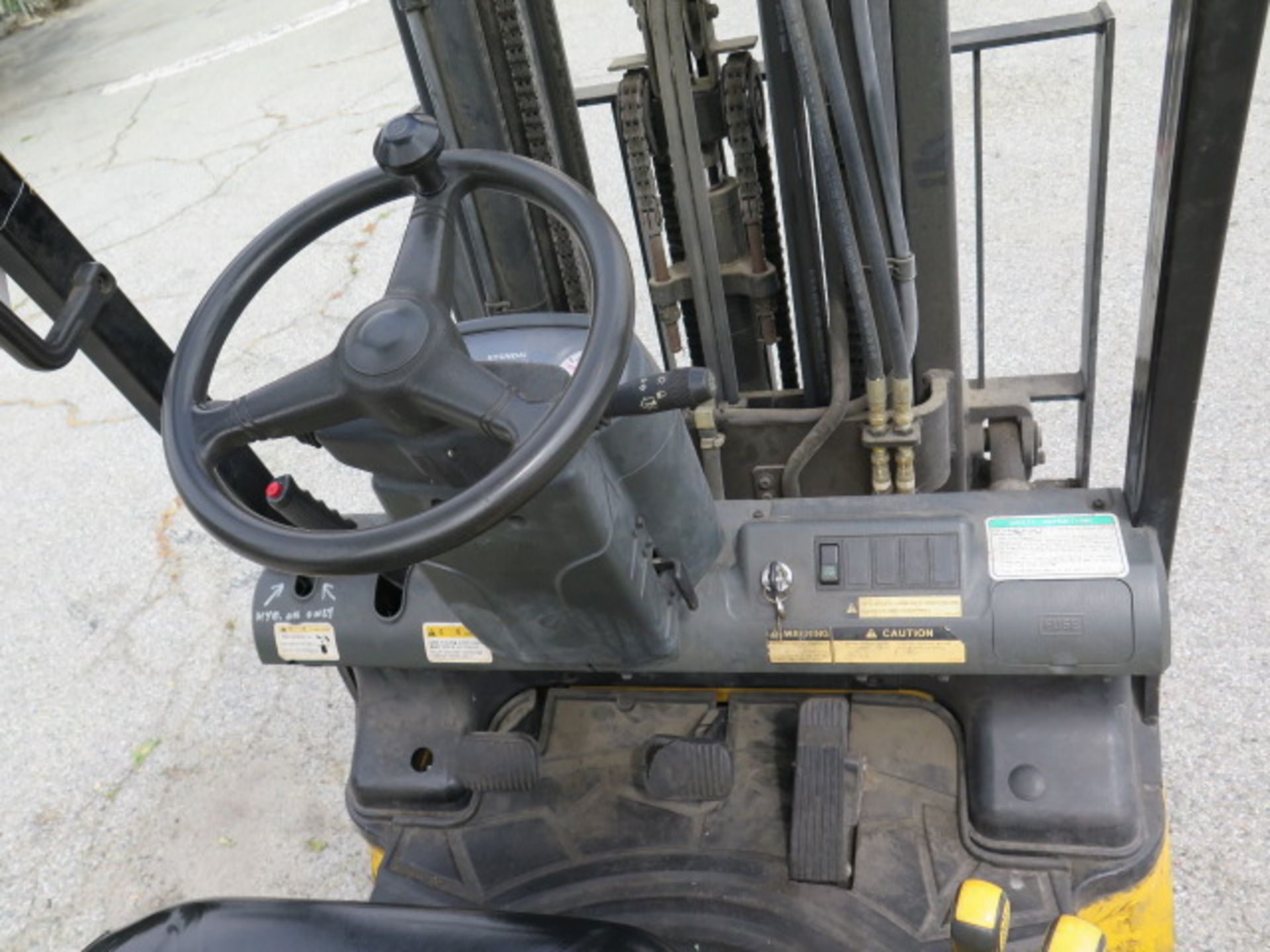 Hyundai 25LC-7 4680 Lb LPG Forklift s/n HC0210054 w/ 3-Stage, 185” Lift, Side Shift, SOLD AS IS - Bild 12 aus 19