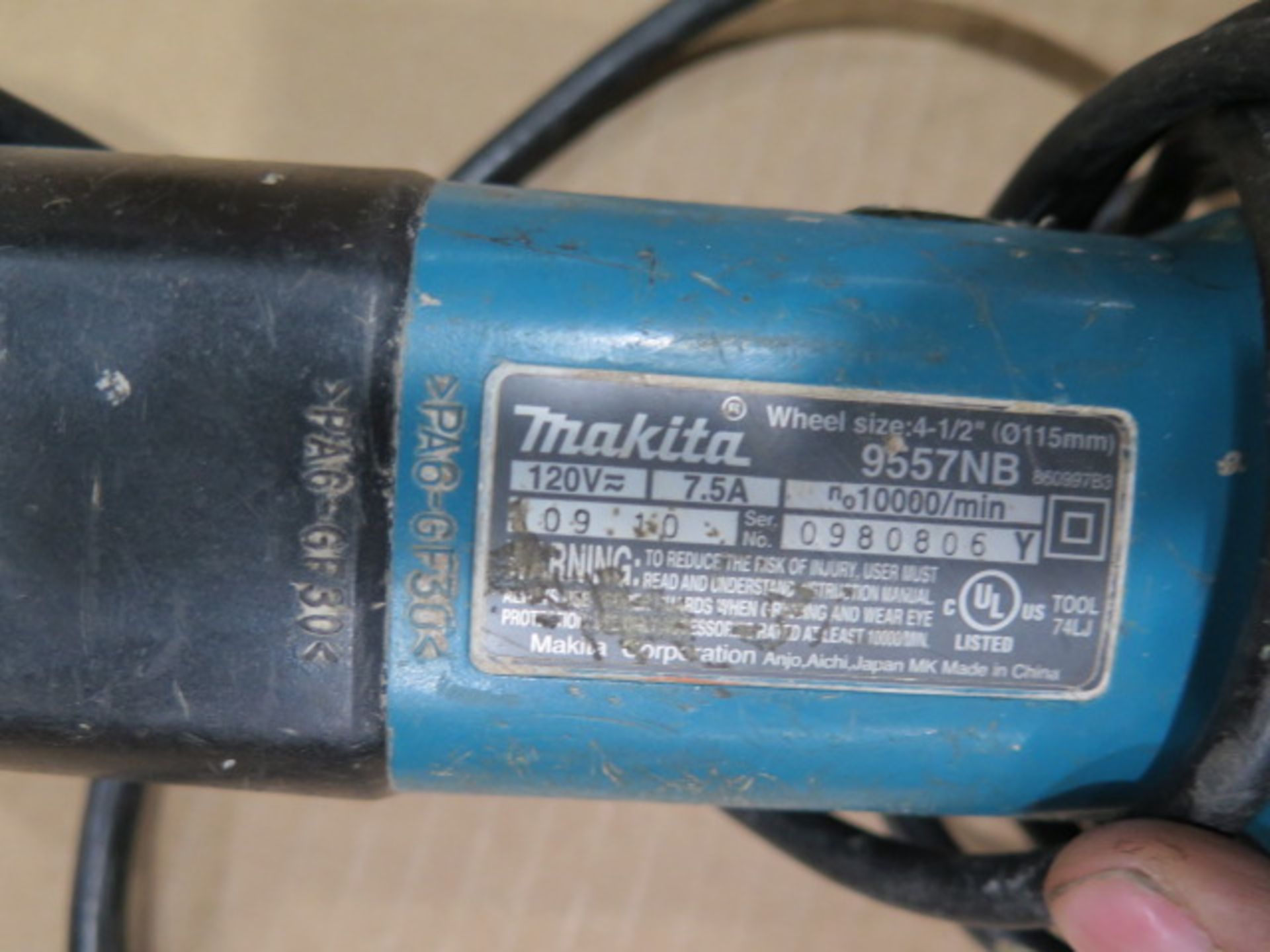 Makita Angle Grinder (SOLD AS-IS - NO WARRANTY) - Image 4 of 4