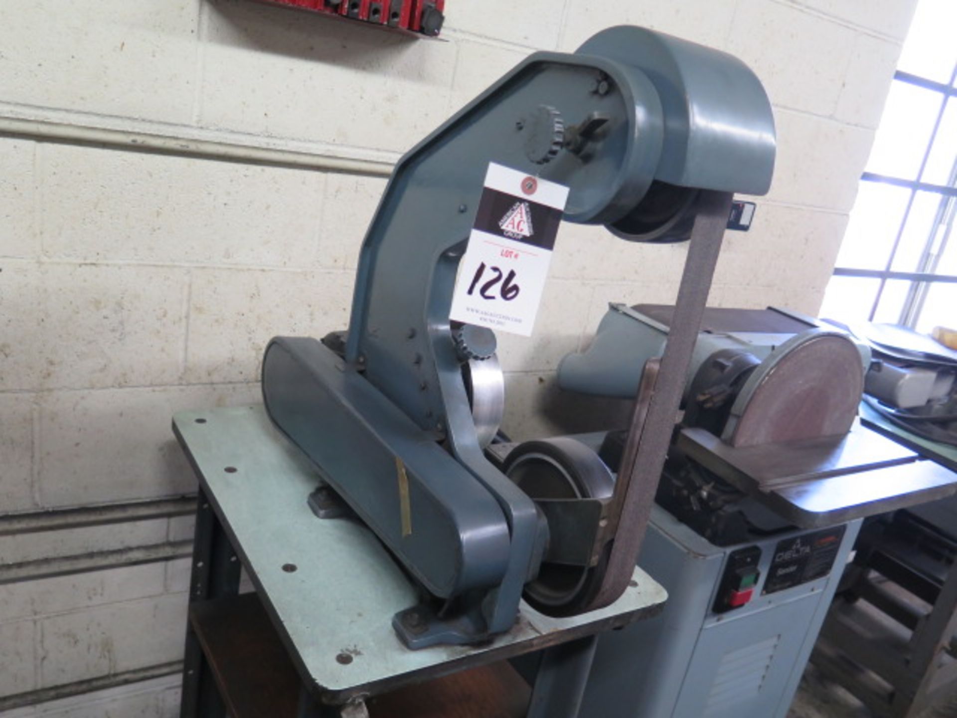 1 1/2" Belt Sander w/ Stand (SOLD AS-IS - NO WARRANTY) - Image 3 of 4