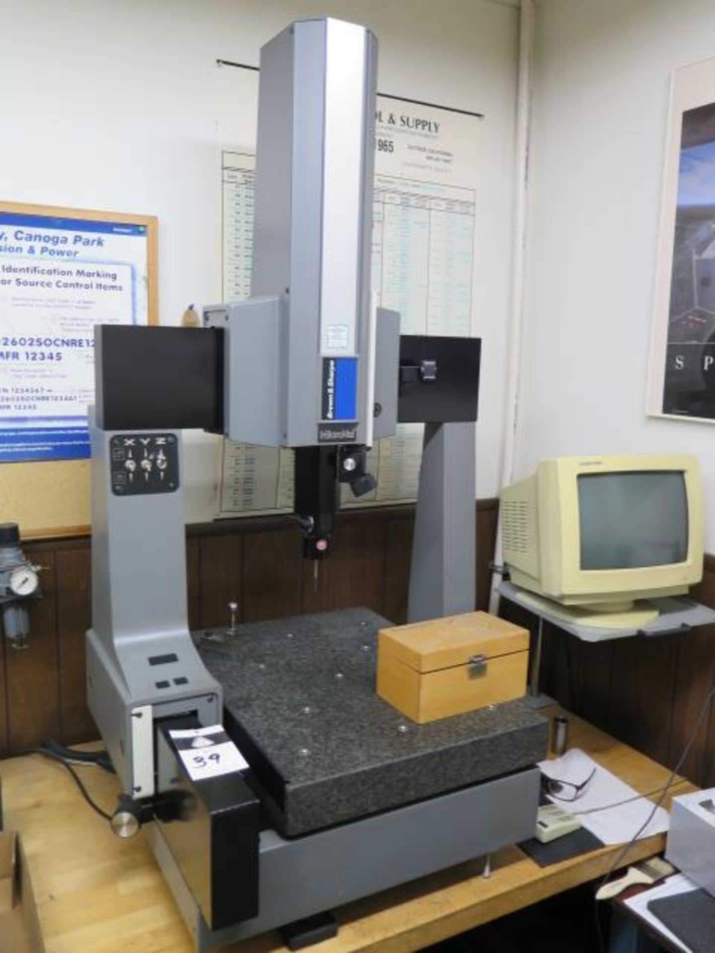 Brown & Sharpe "MicroVal" CMM Machine w/ Renishaw TP1s Probe Head, Micromeasure Software, SOLD AS IS