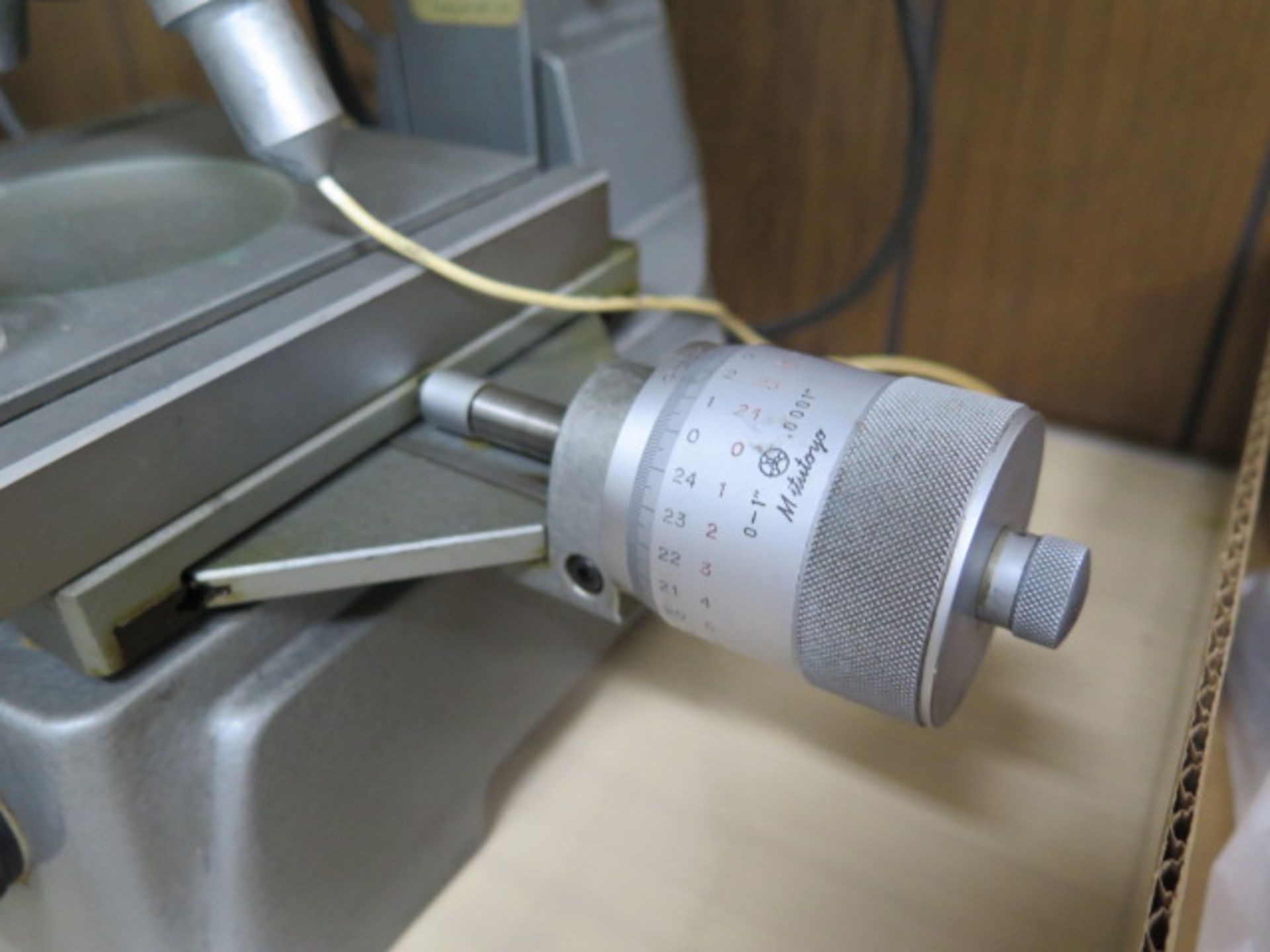 Mitutoyo BI-4 Tool Makers Microscope s/n 4351 w/ Light Source (SOLD AS-IS - NO WARRANTY) - Image 6 of 9