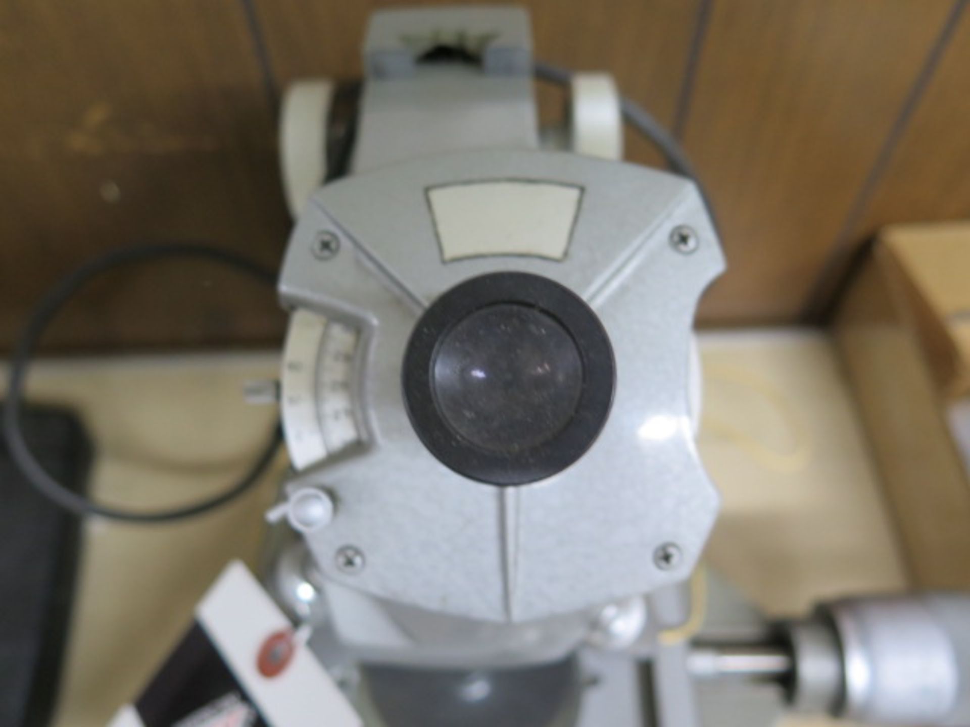 Mitutoyo BI-4 Tool Makers Microscope s/n 4351 w/ Light Source (SOLD AS-IS - NO WARRANTY) - Image 5 of 9