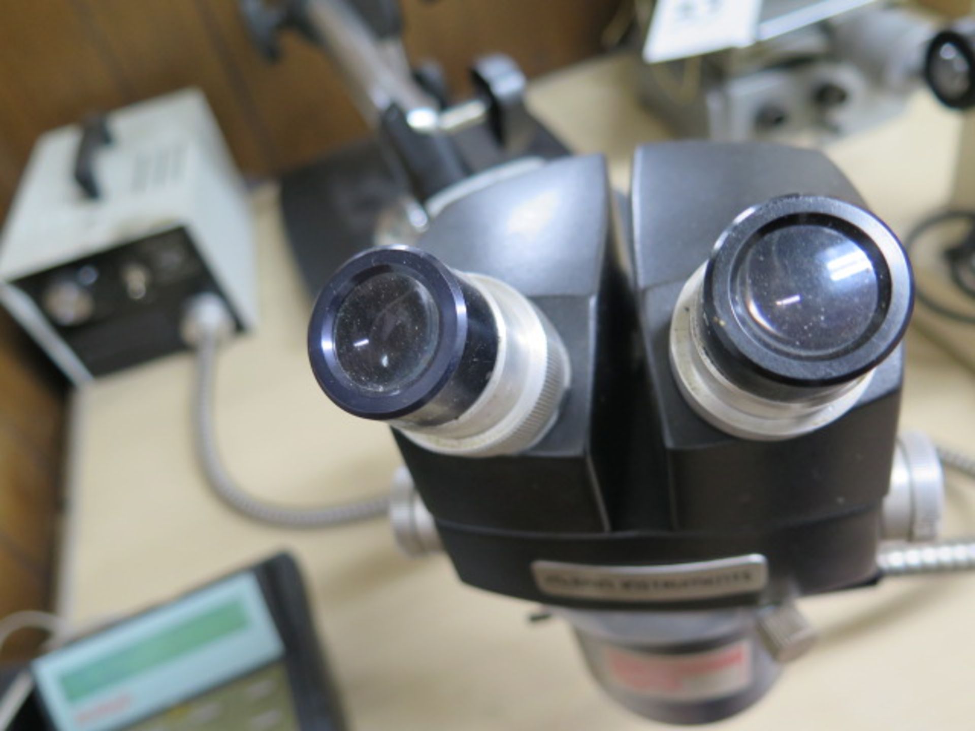 Reichert "Stwereo Star Zoom" Stereo Microscope w/ Light Source (SOLD AS-IS - NO WARRANTY) - Image 6 of 7