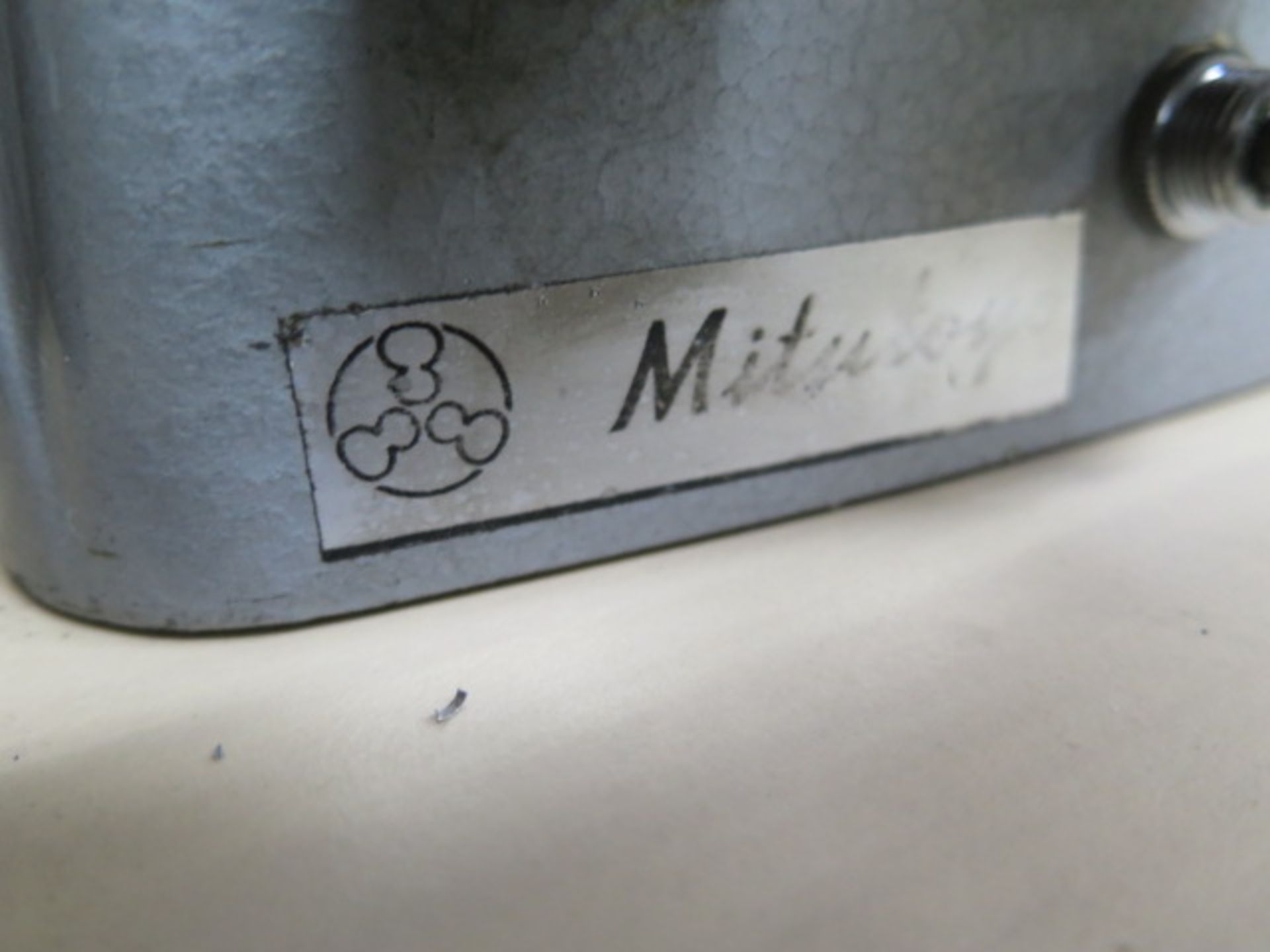 Mitutoyo BI-4 Tool Makers Microscope s/n 4351 w/ Light Source (SOLD AS-IS - NO WARRANTY) - Image 9 of 9