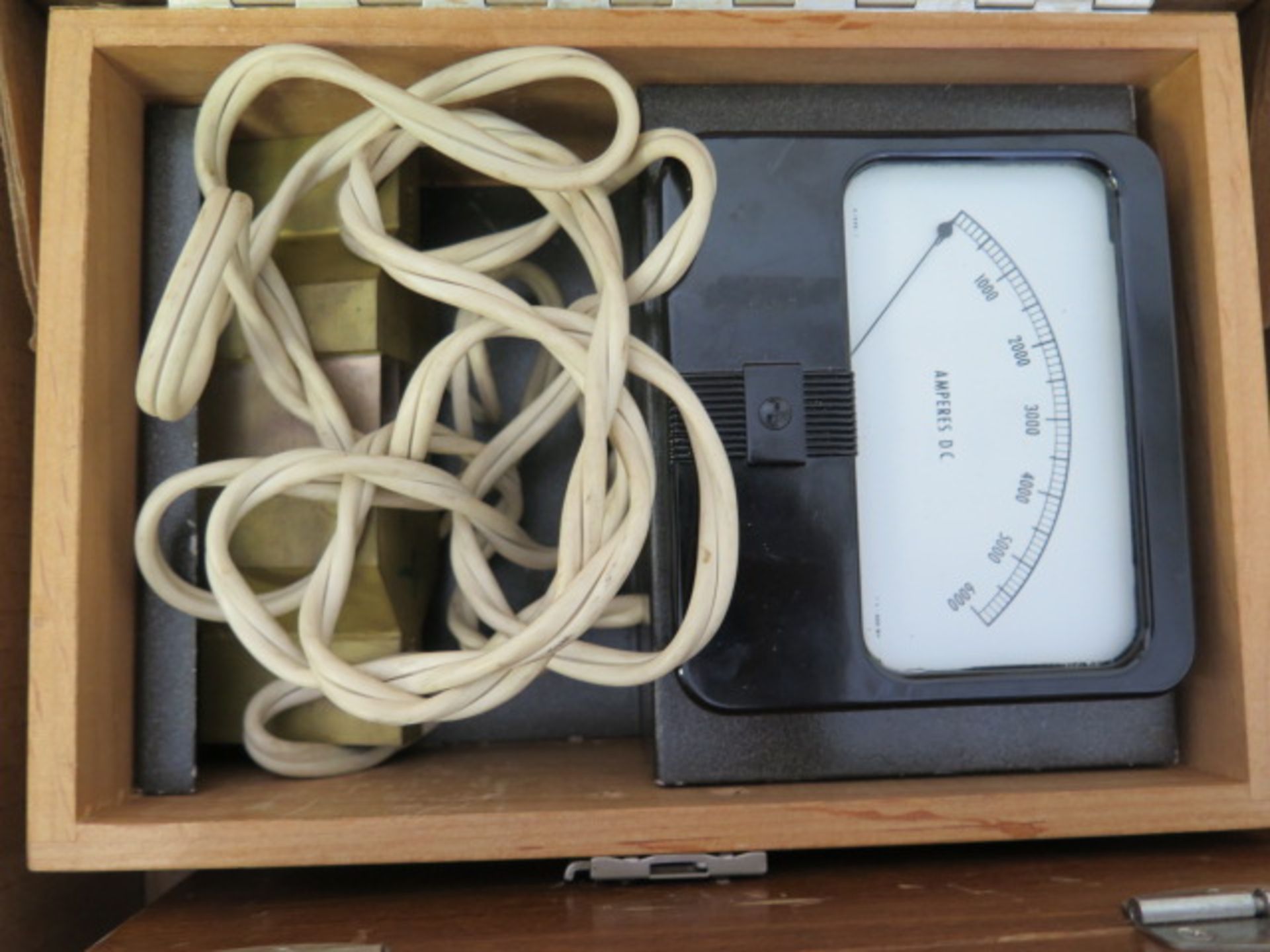 Beckman RN-2 Wheatstone Bridge and 6000 DC Ampmeter (SOLD AS-IS - NO WARRANTY) - Image 3 of 4